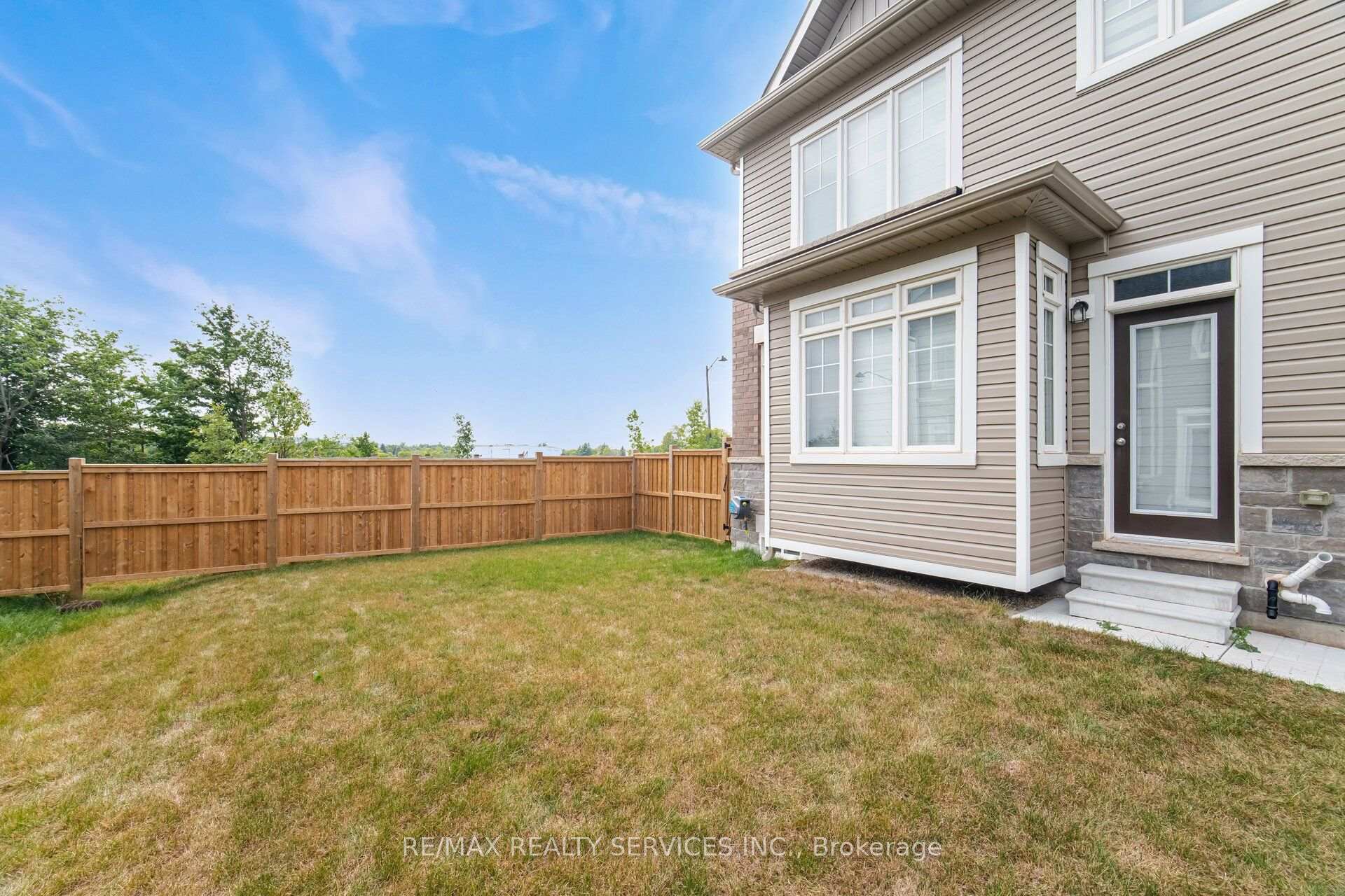Photo 46 of 10 Conboy Drive, Erin — HOMEH