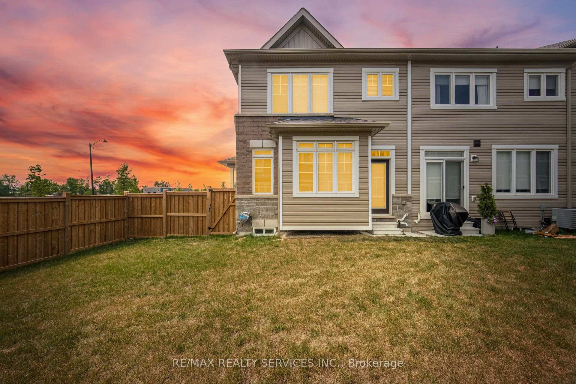 Photo 50 of 10 Conboy Drive, Erin — HOMEH