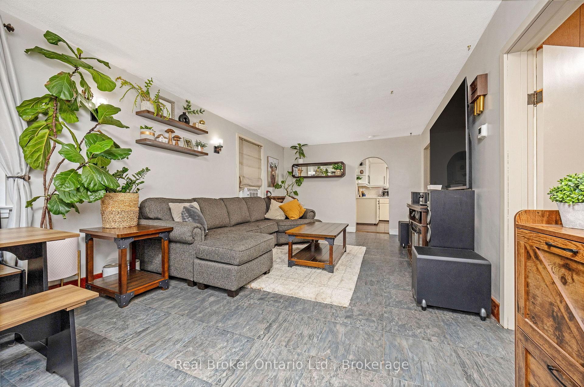 Photo 10 of 175 Stevenson Street S, Guelph, St. Patrick's Ward — HOMEH