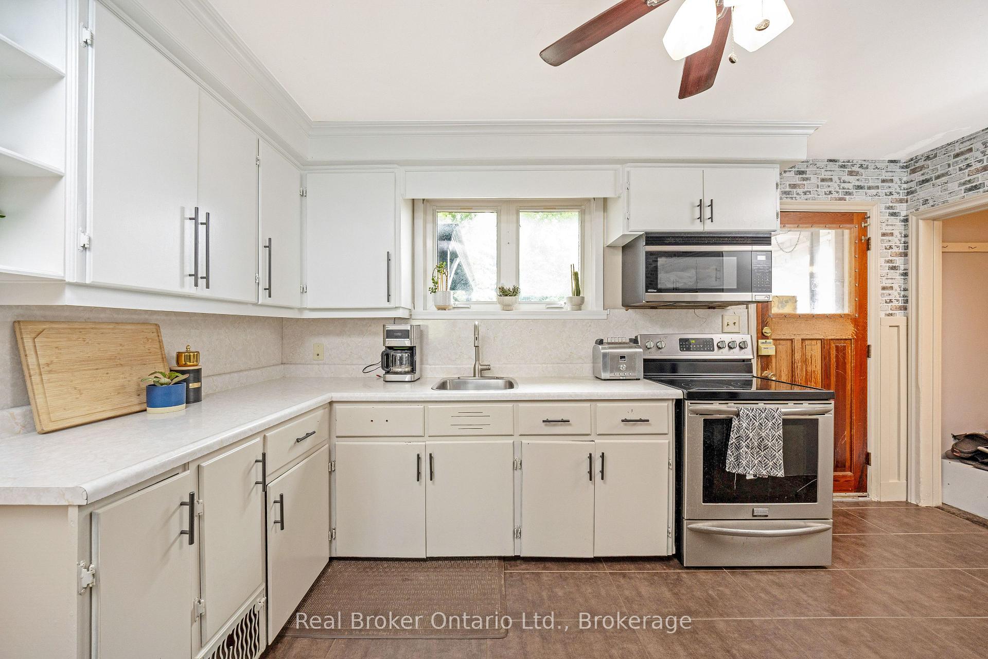 Photo 14 of 175 Stevenson Street S, Guelph, St. Patrick's Ward — HOMEH