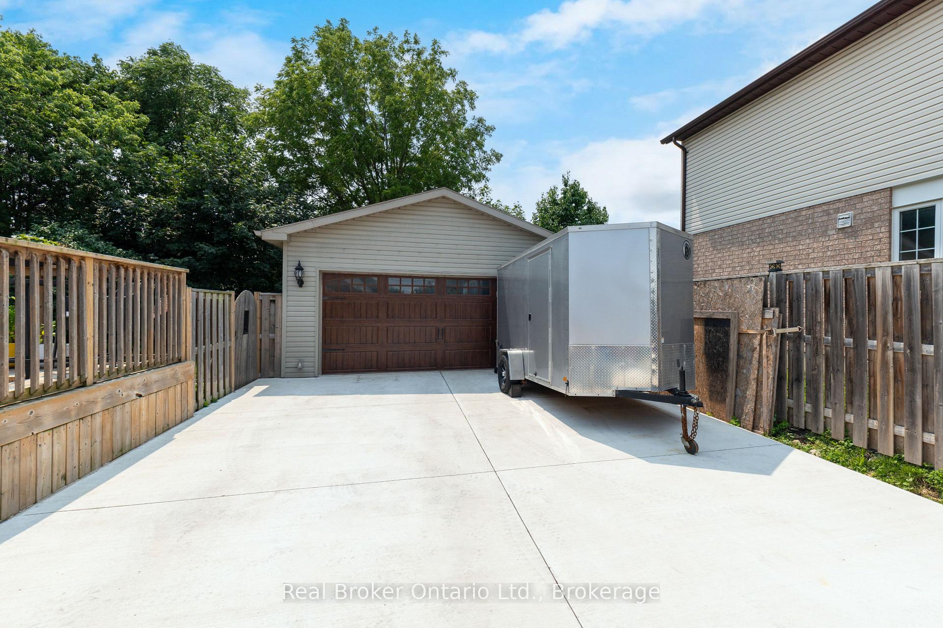 Photo 33 of 175 Stevenson Street S, Guelph, St. Patrick's Ward — HOMEH