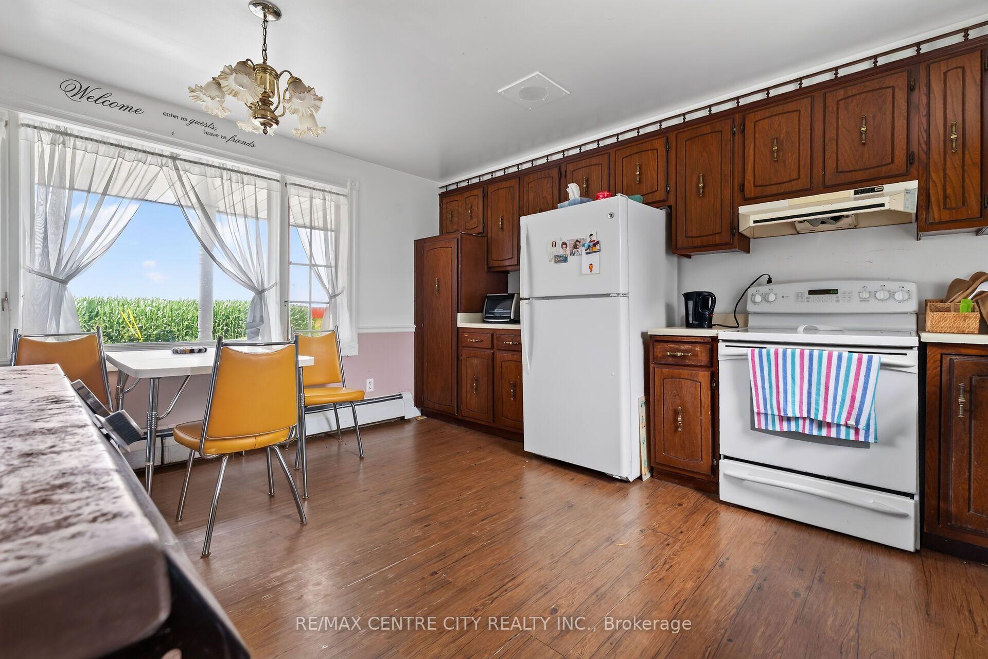 Photo 25 of 2440 Bruce 1 Road, Brockton — HOMEH