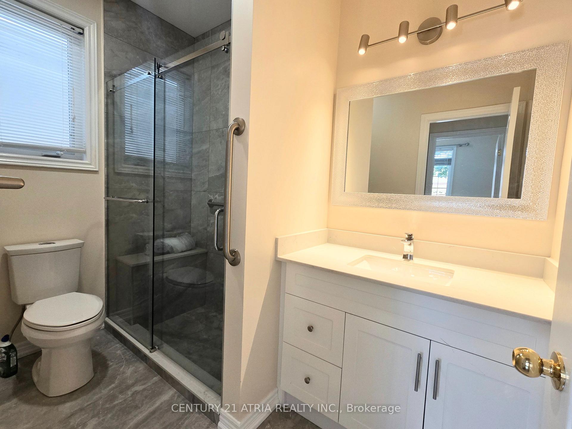 Photo 9 of 31 Cliveden Place, Markham, Berczy — HOMEH
