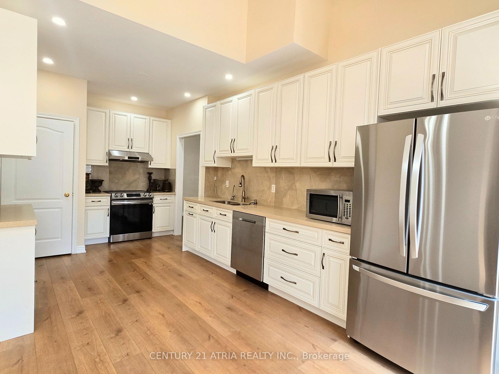 Photo 14 of 31 Cliveden Place, Markham, Berczy — HOMEH