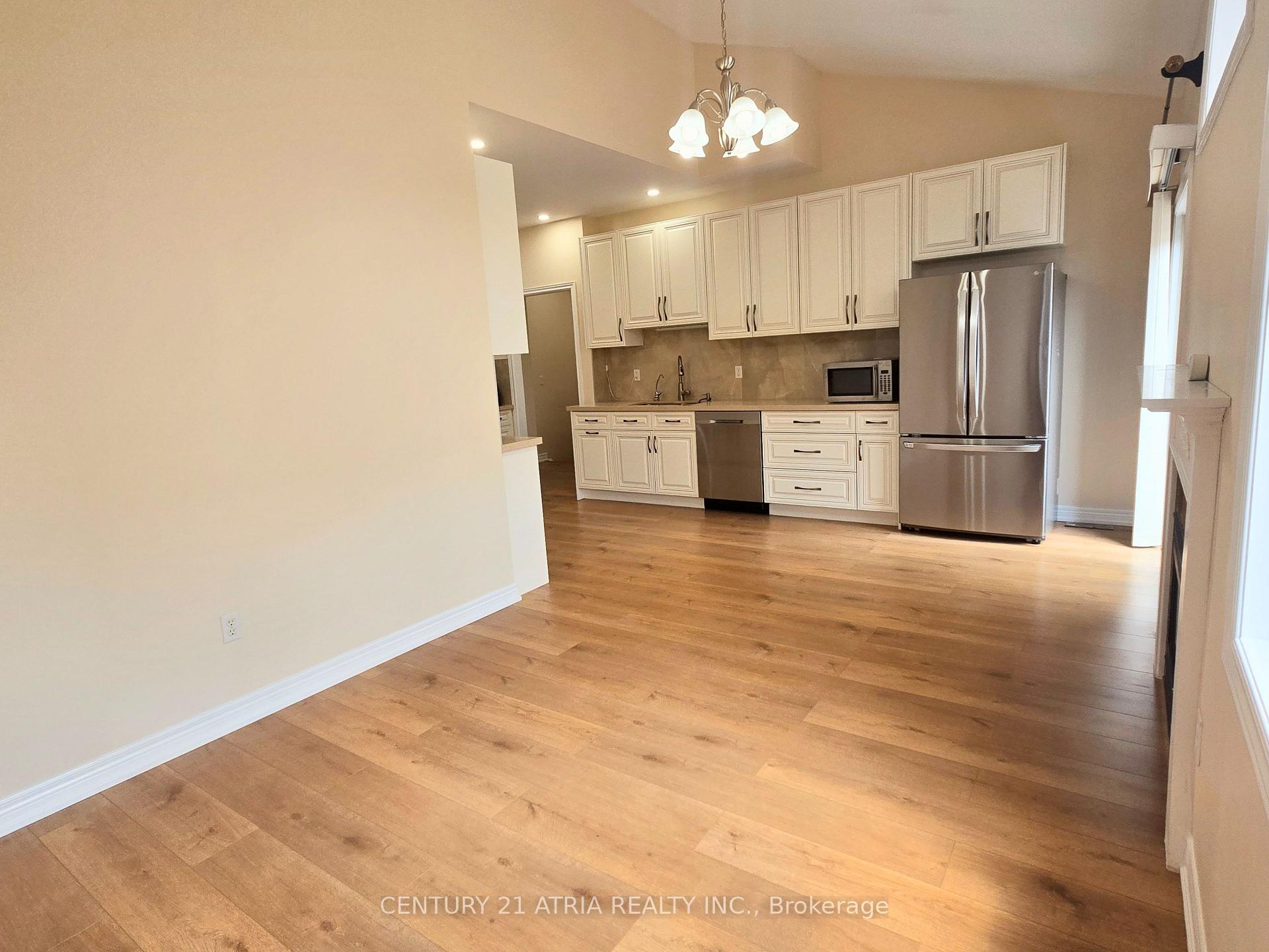 Photo 16 of 31 Cliveden Place, Markham, Berczy — HOMEH