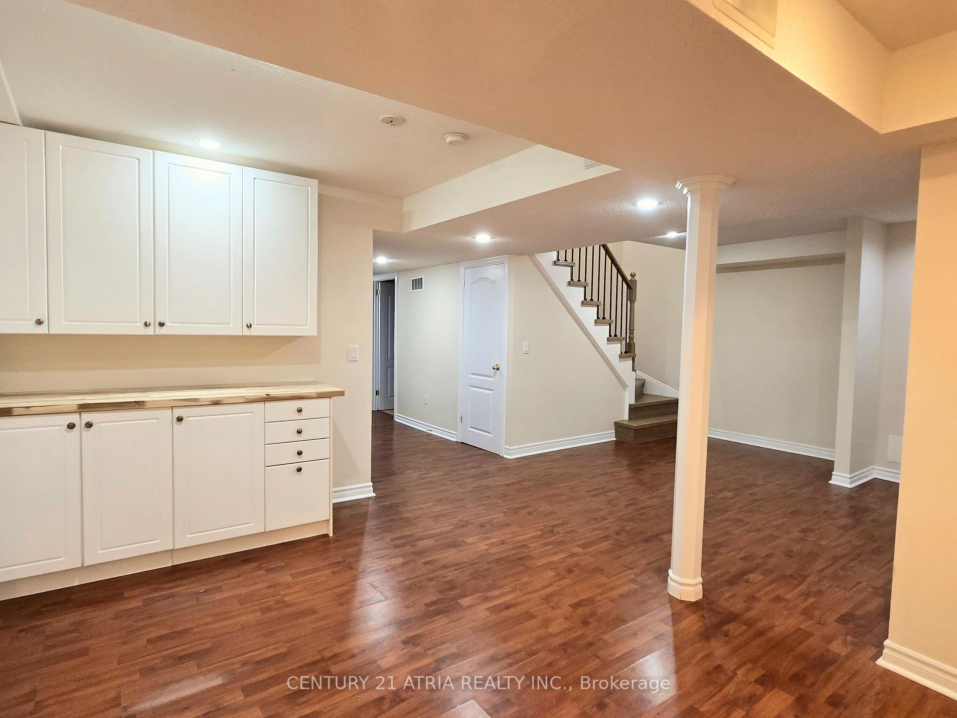 Photo 25 of 31 Cliveden Place, Markham, Berczy — HOMEH