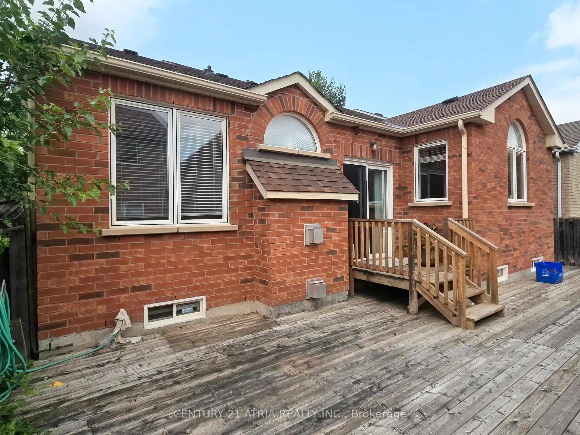 Photo 30 of 31 Cliveden Place, Markham, Berczy — HOMEH