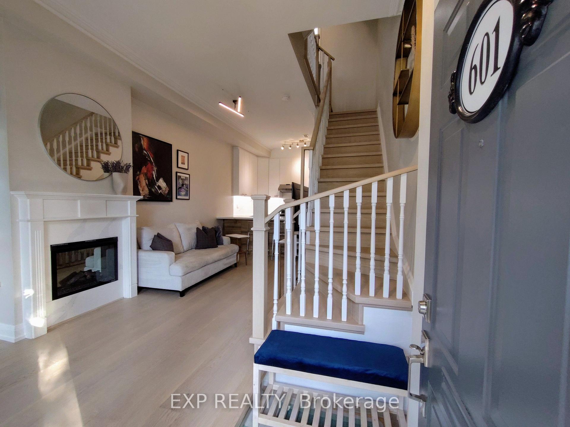Photo 1 of 601 Adelaide Street W, Toronto, Niagara — HOMEH