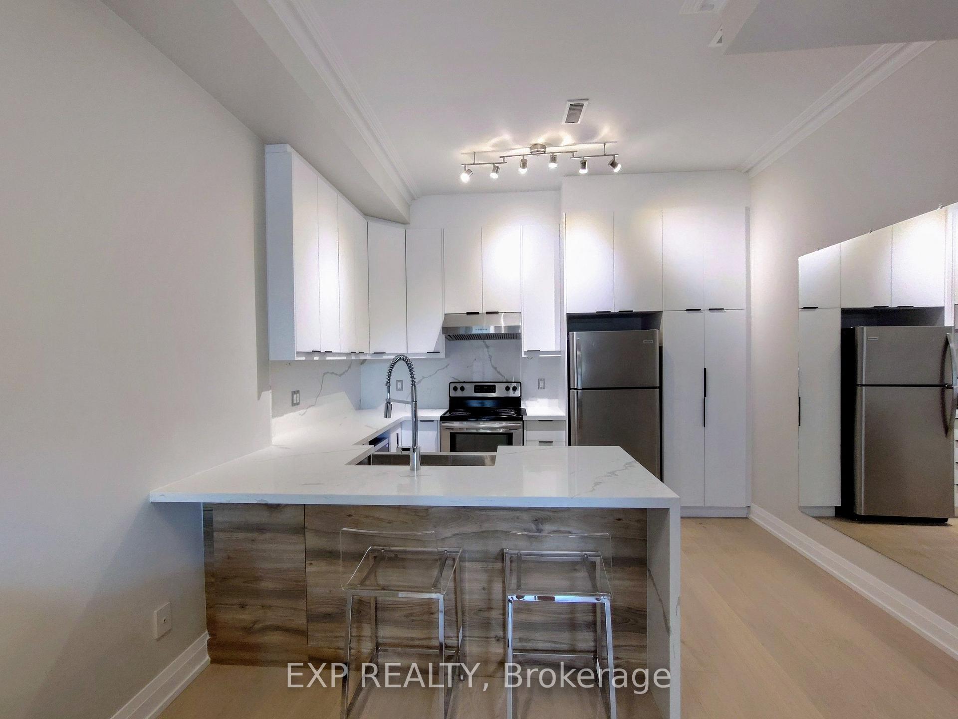 Photo 6 of 601 Adelaide Street W, Toronto, Niagara — HOMEH
