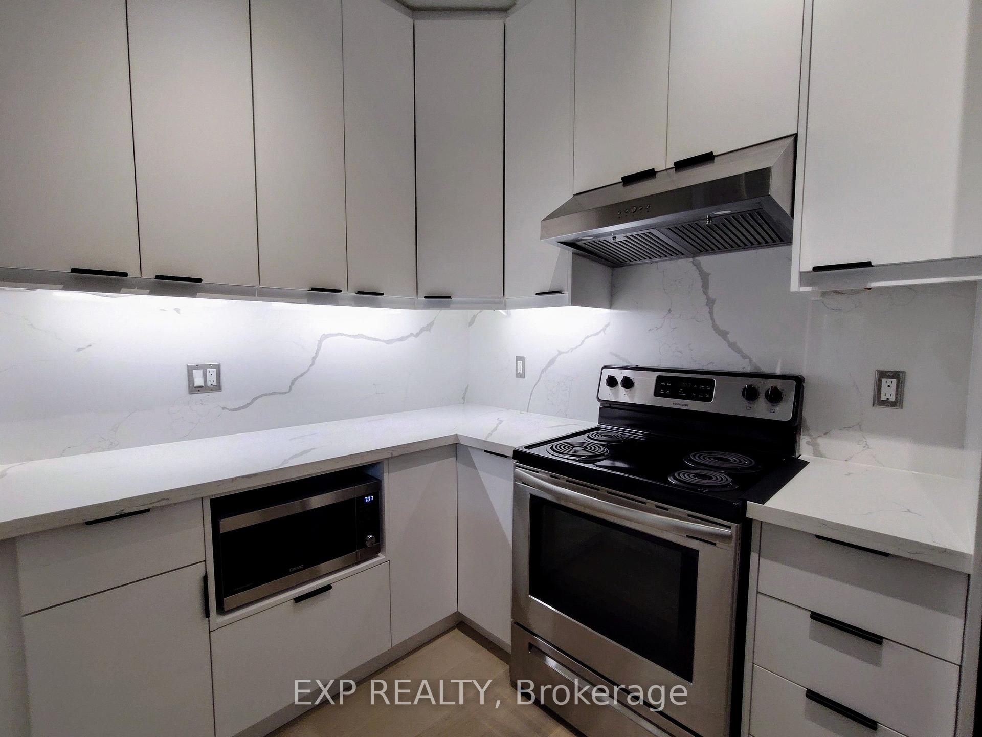 Photo 7 of 601 Adelaide Street W, Toronto, Niagara — HOMEH