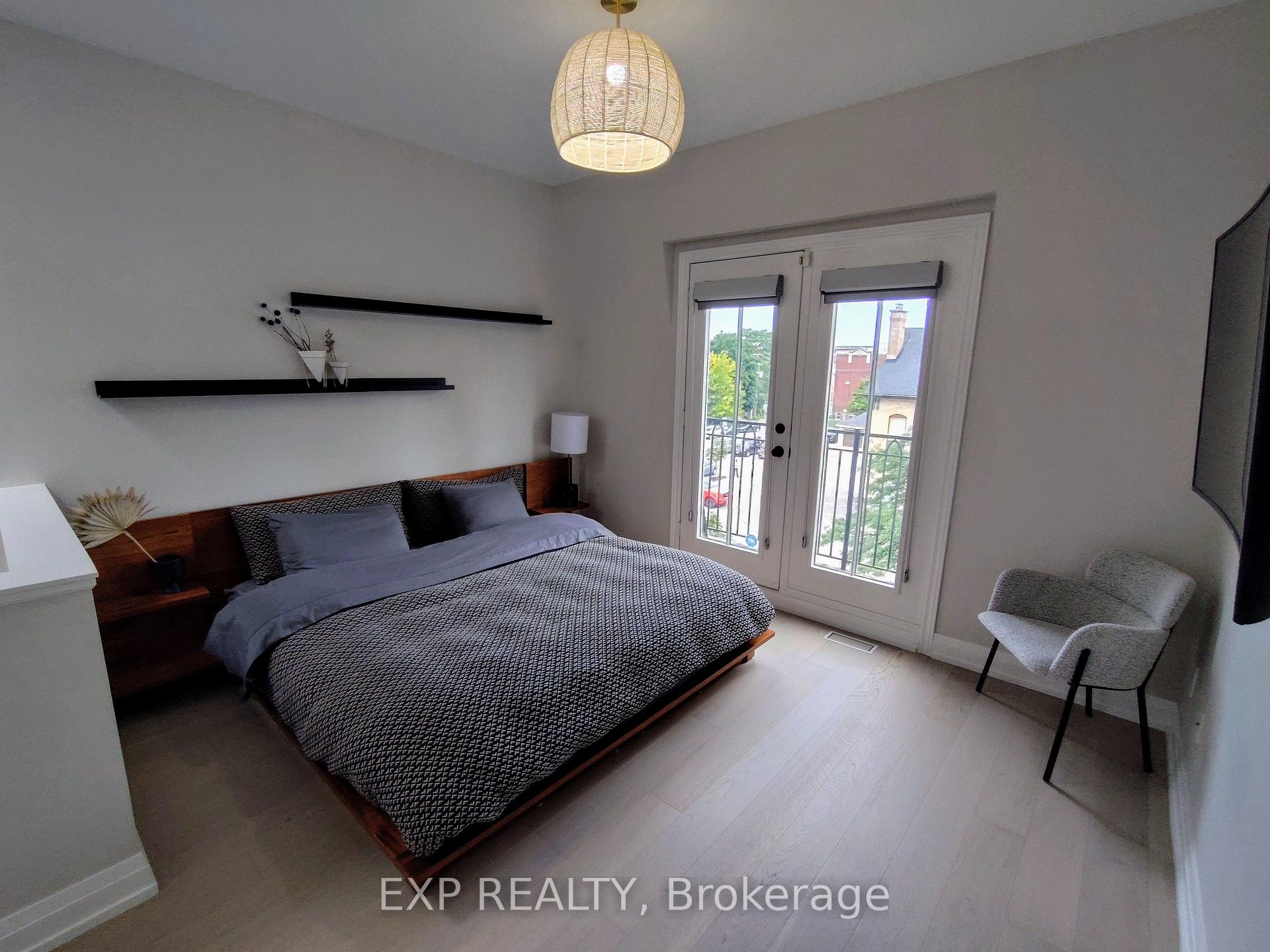 Photo 10 of 601 Adelaide Street W, Toronto, Niagara — HOMEH