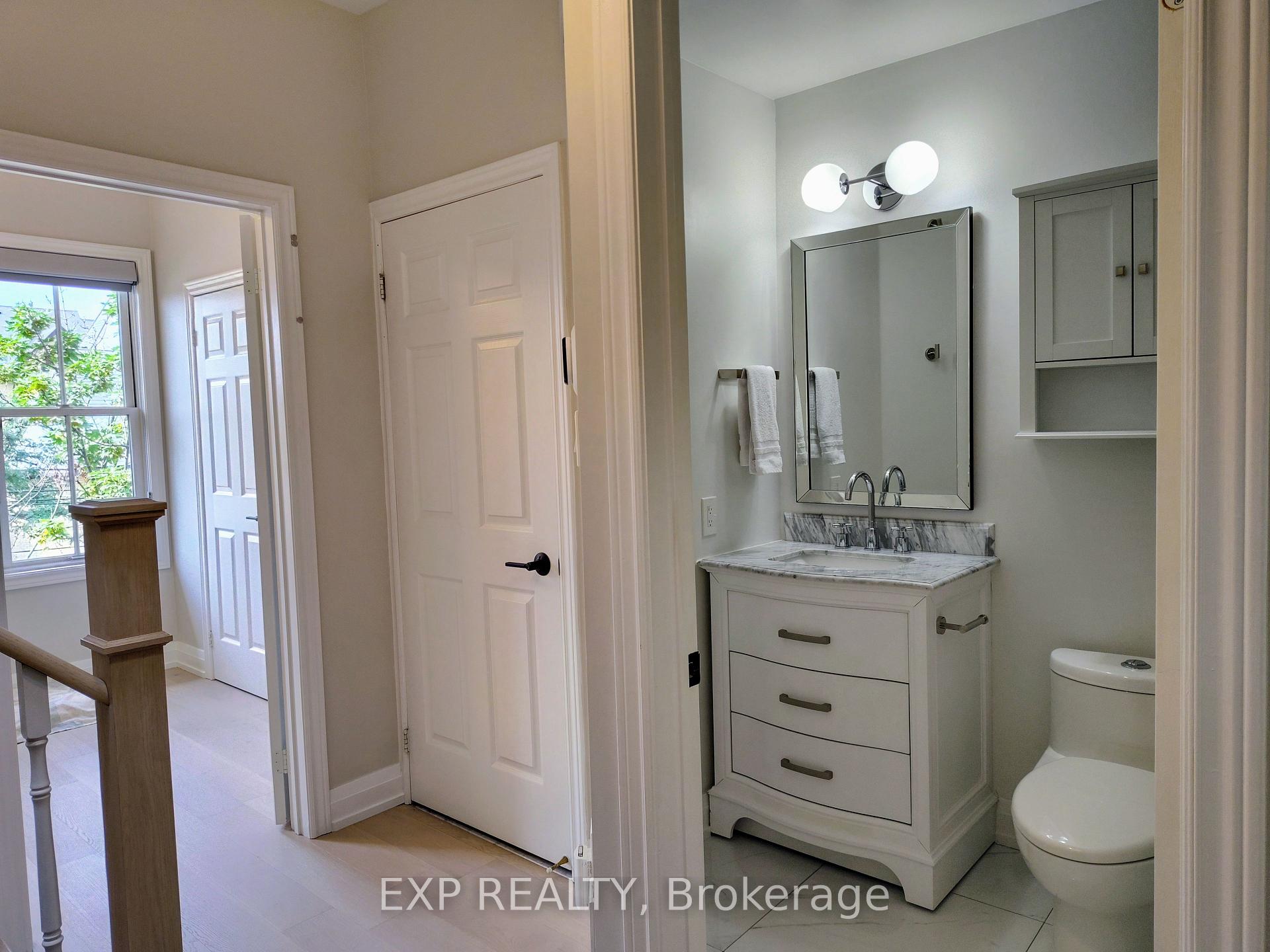 Photo 24 of 601 Adelaide Street W, Toronto, Niagara — HOMEH