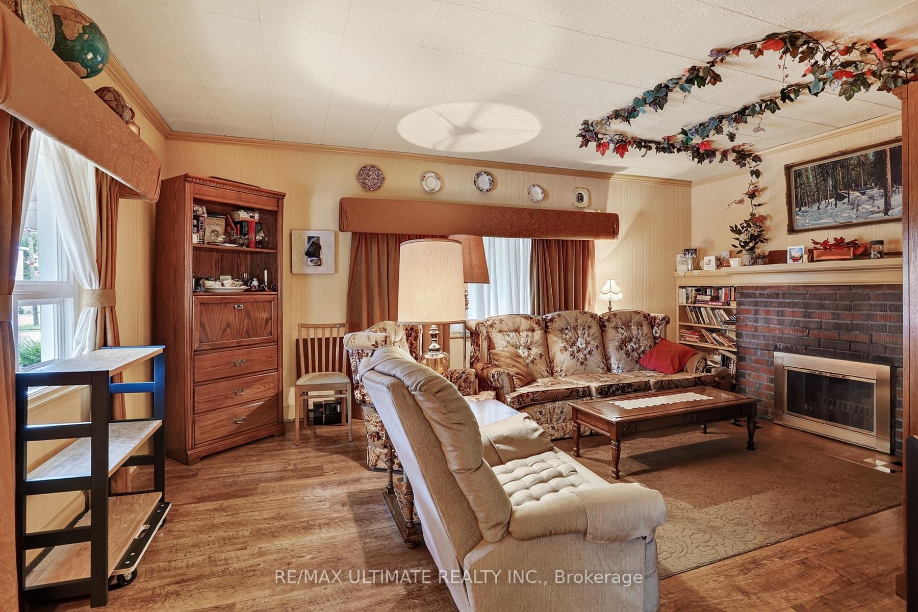 Photo 6 of 343 Morningside Avenue, Scarborough, West Hill — HOMEH