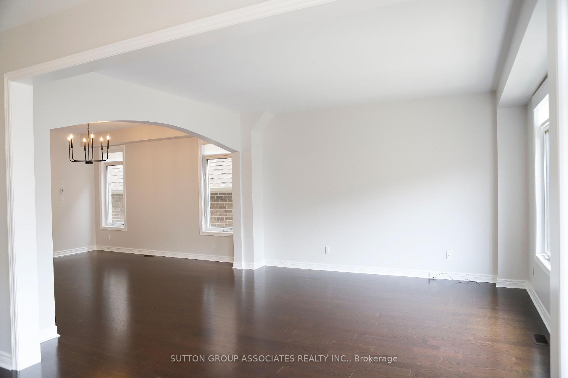Photo 7 of 72 Treetops Boulevard, New Tecumseth, Alliston — HOMEH