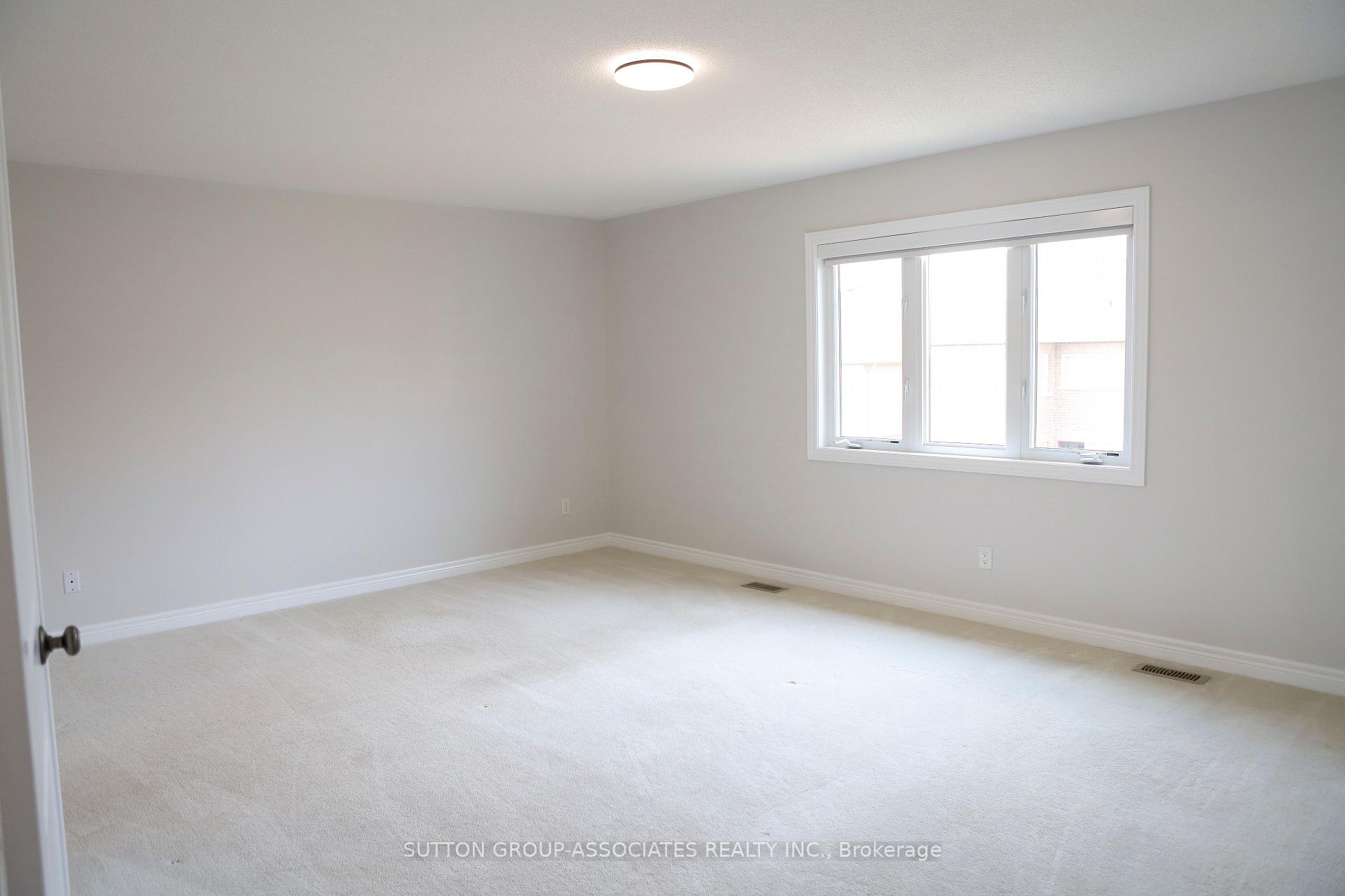 Photo 21 of 72 Treetops Boulevard, New Tecumseth, Alliston — HOMEH