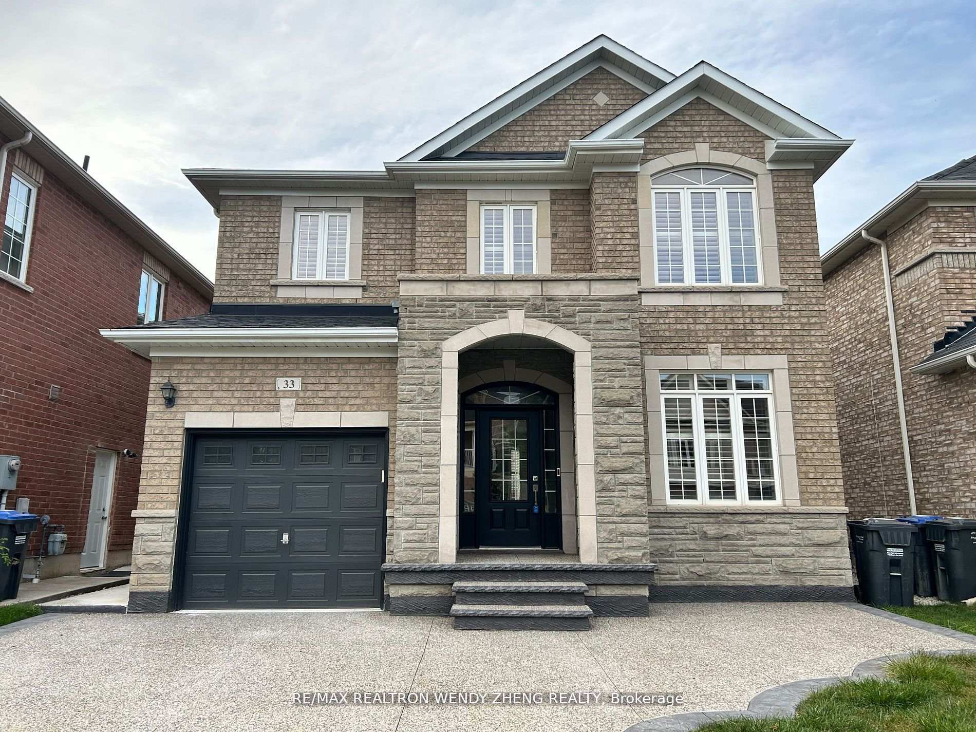 Photo 1 of Unit Upper, 33 Begonia Crescent, Brampton, Northwest Sandalwood Parkway — HOMEH