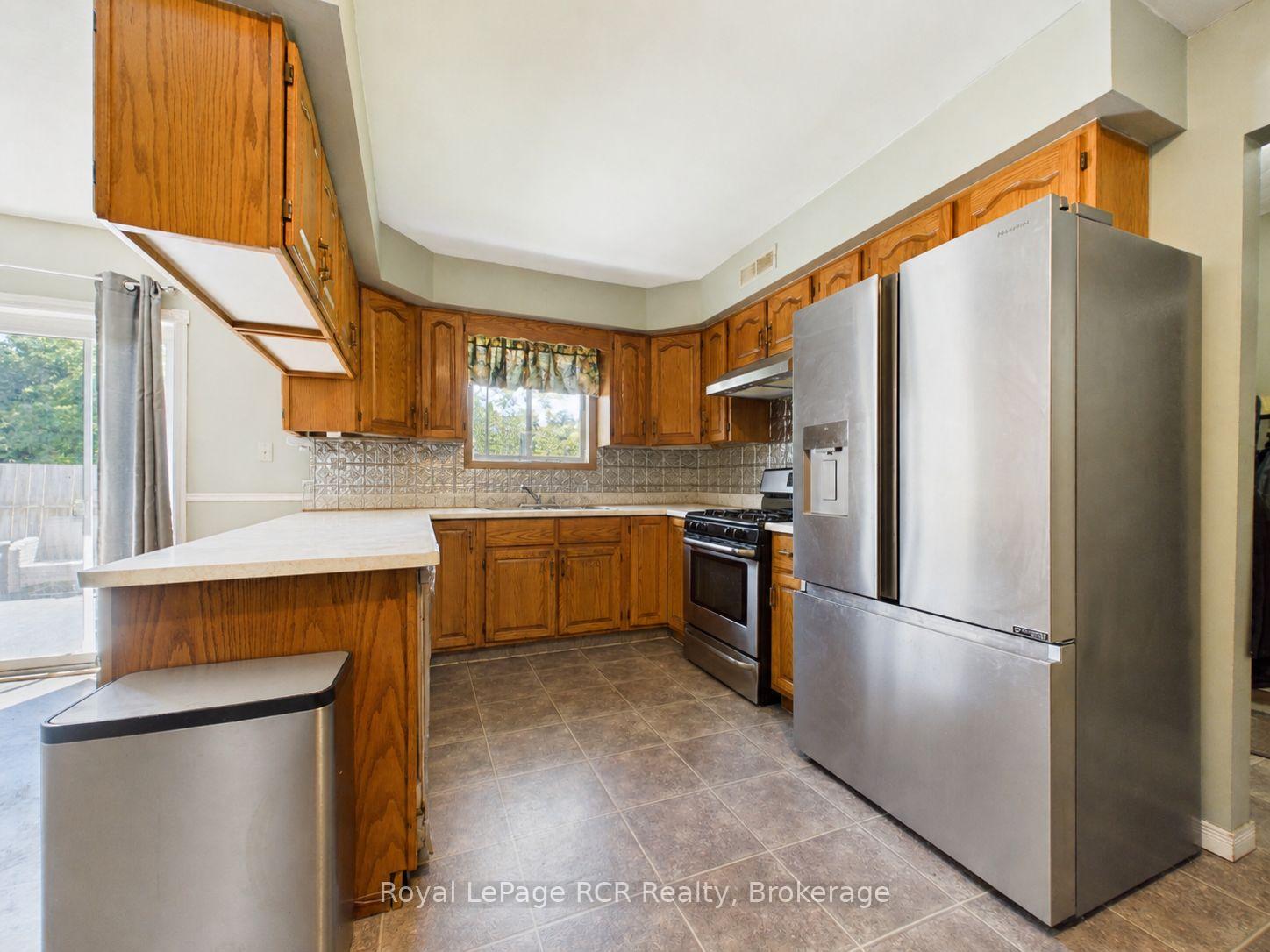 Photo 13 of 96 James Street, North Huron, Wingham — HOMEH