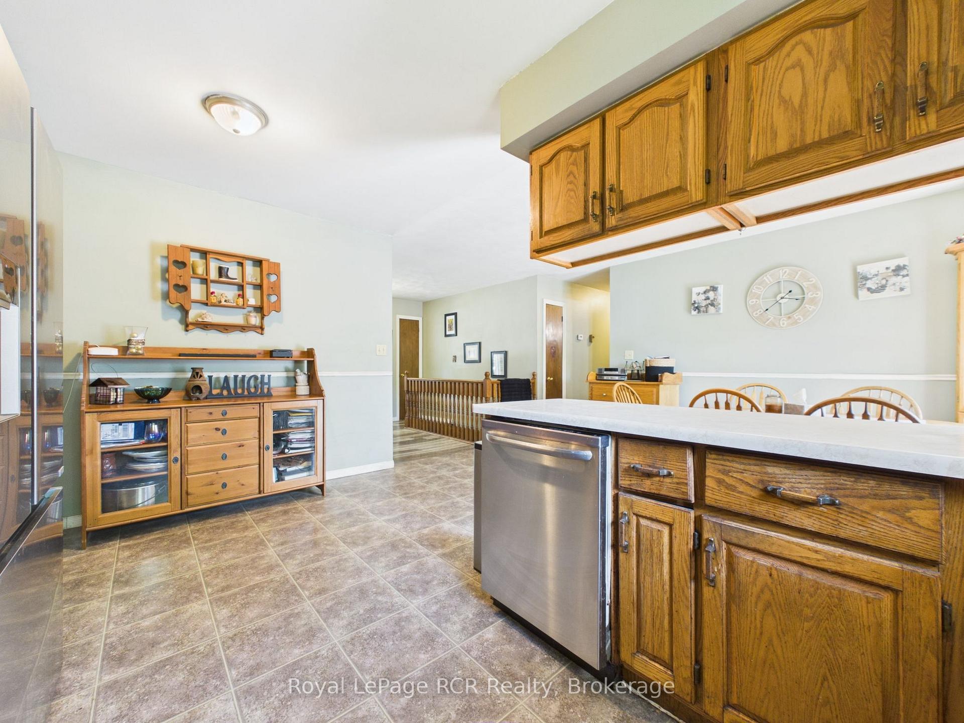 Photo 14 of 96 James Street, North Huron, Wingham — HOMEH