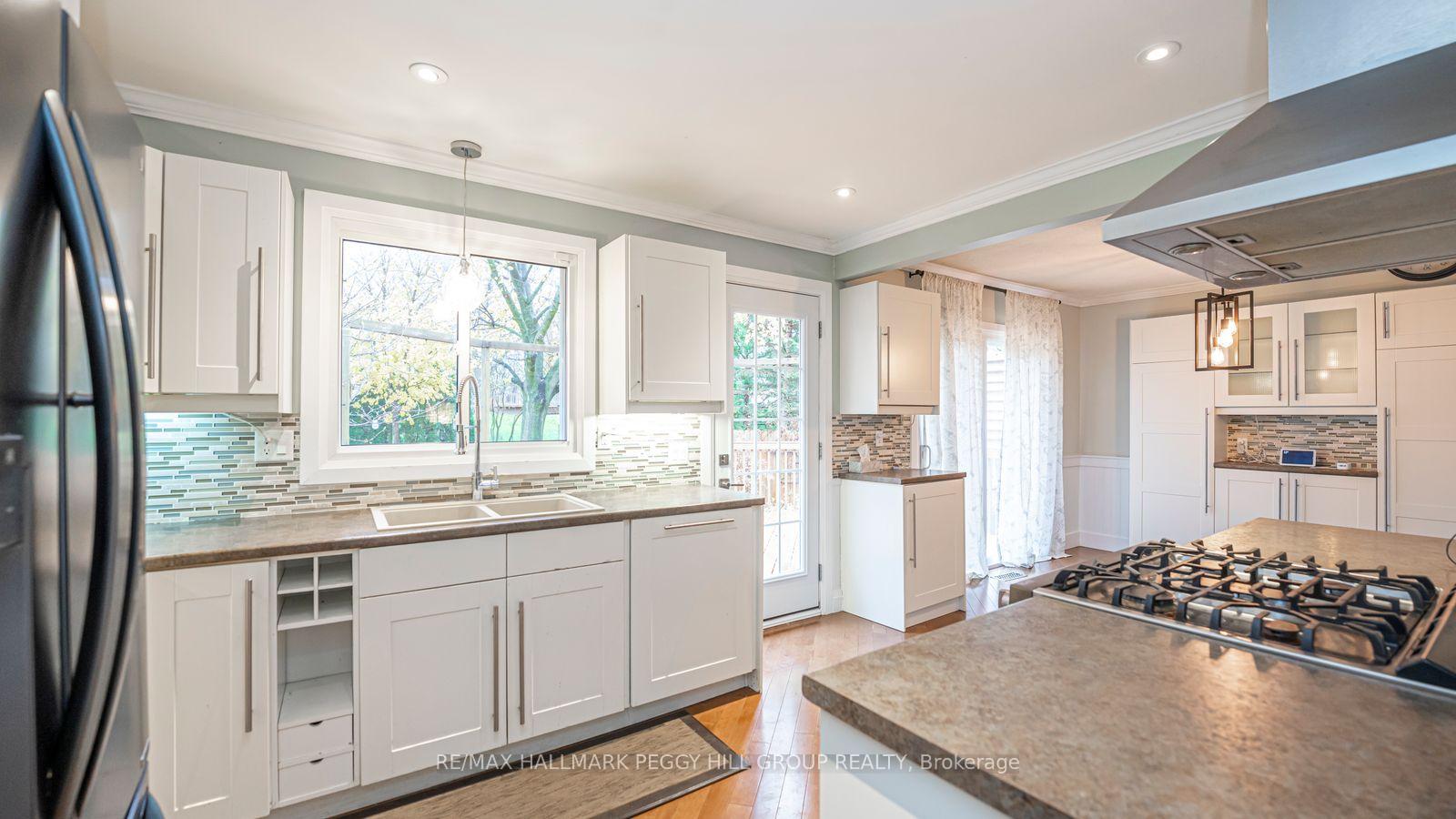 Photo 6 of 228 Dodson Road, Barrie, Painswick North — HOMEH