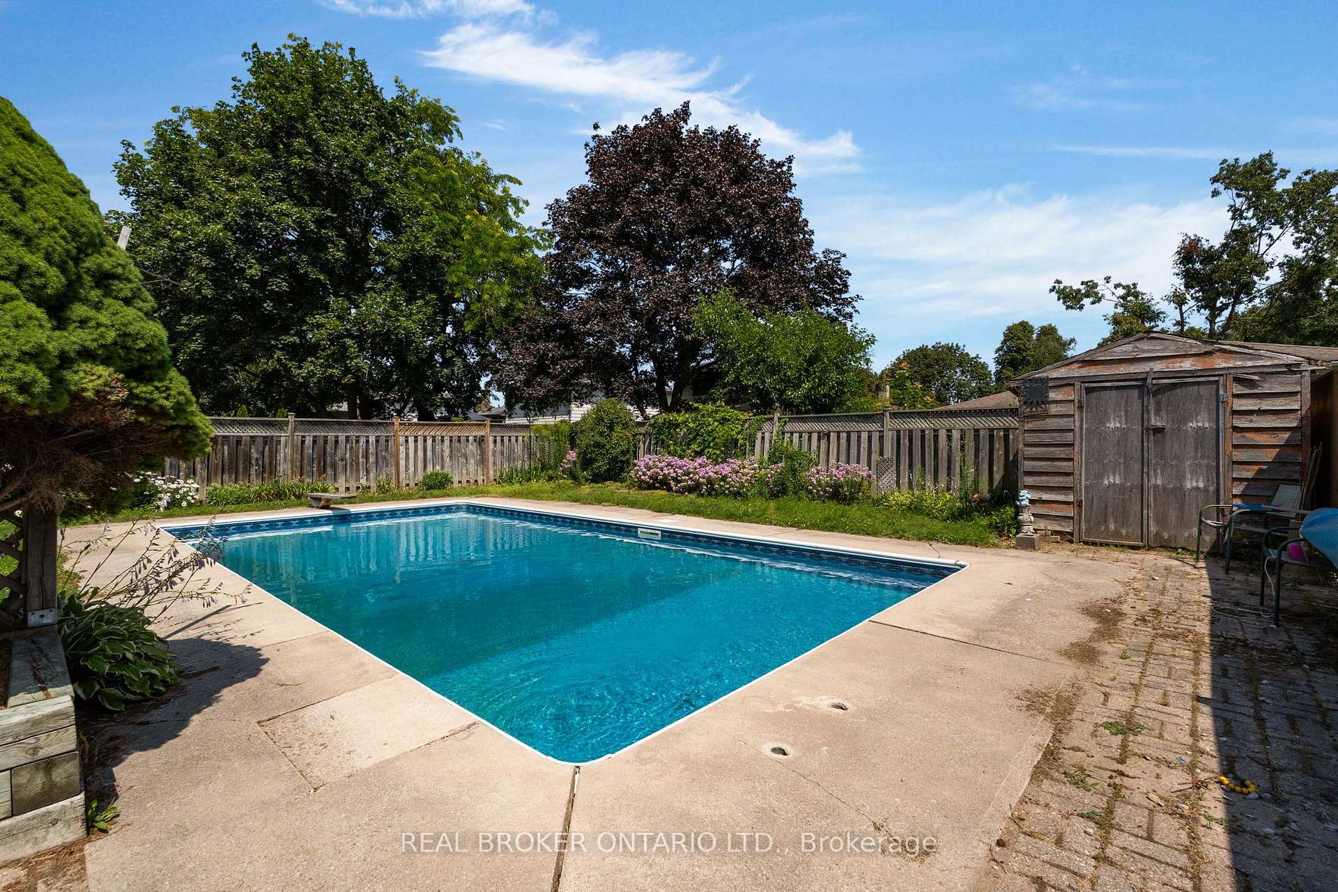 Photo 32 of 277 Cook Street, Barrie, Grove East — HOMEH