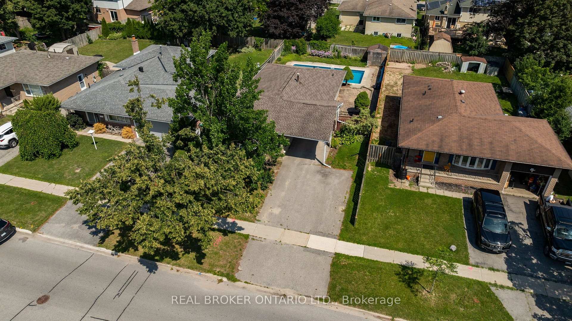 Photo 35 of 277 Cook Street, Barrie, Grove East — HOMEH