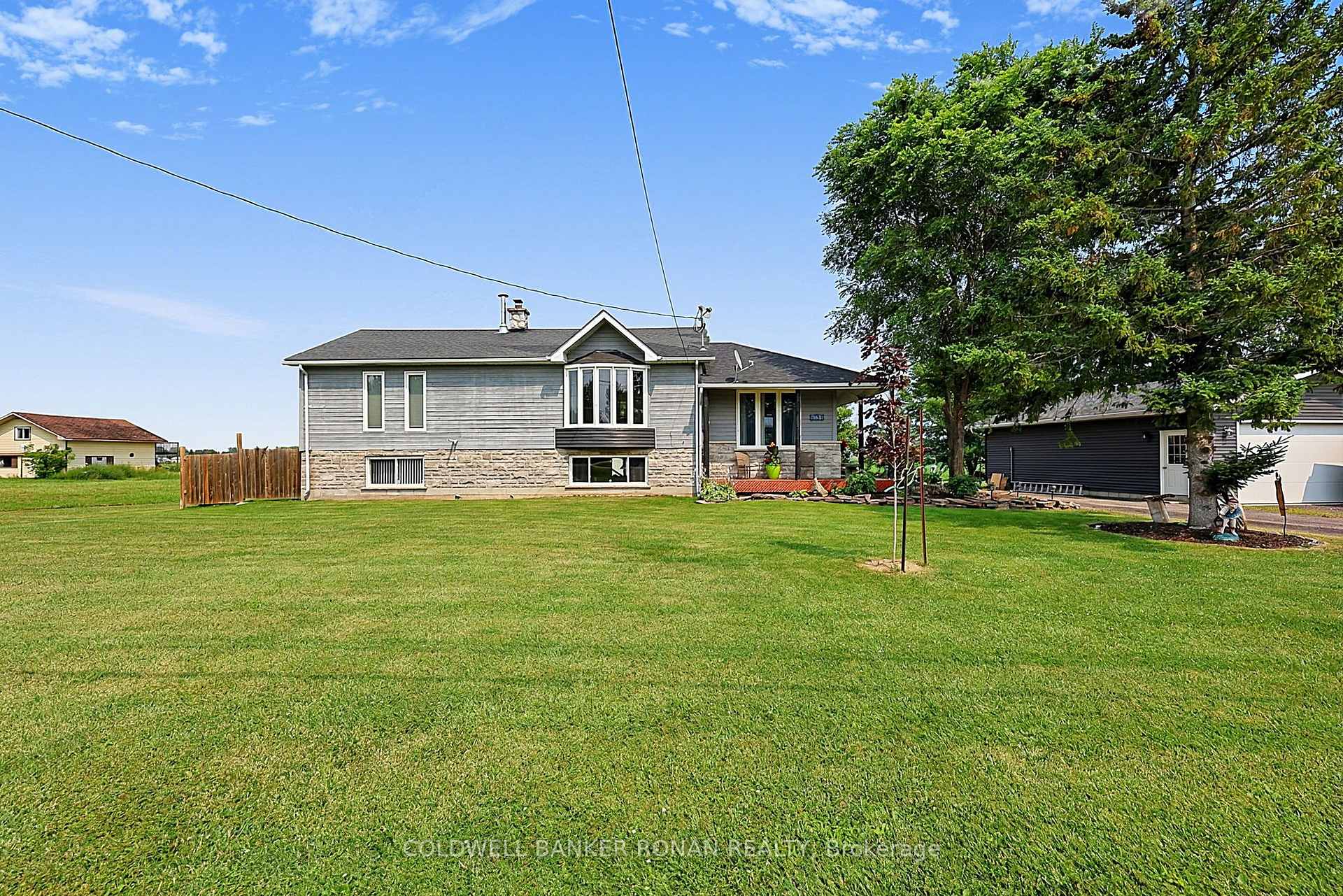 Photo 2 of 4797 Concession Rd 7, Adjala-Tosorontio, Rural Adjala-Tosorontio — HOMEH