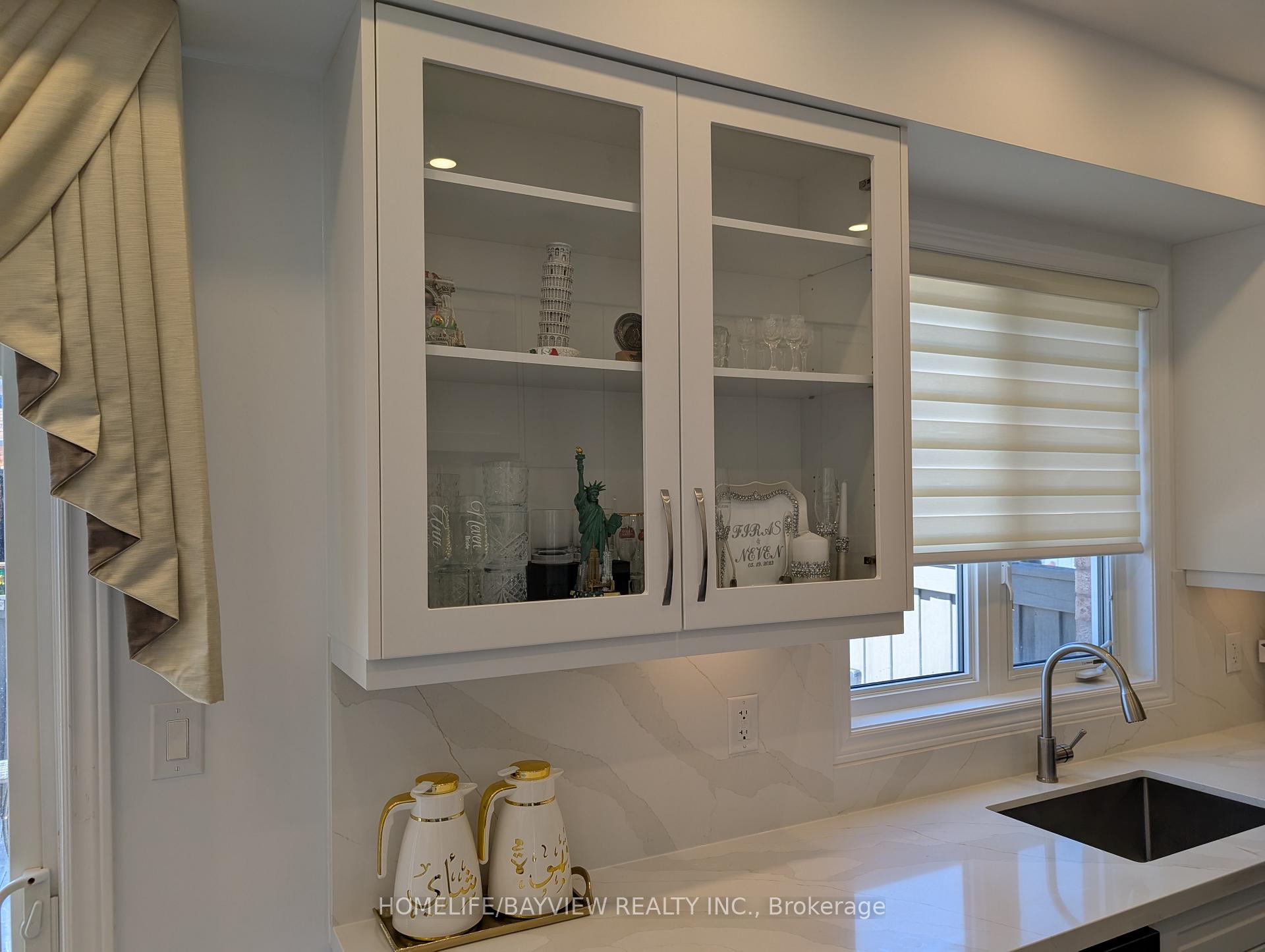 Photo 11 of 32 Devonsleigh Drive, Brampton, Fletcher's Meadow — HOMEH