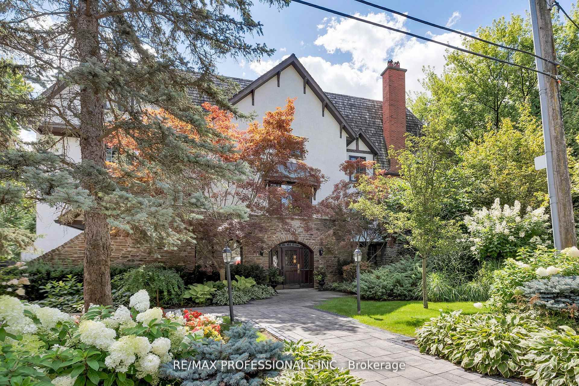 Photo 1 of Unit 304, 71 Old Mill Road, Etobicoke, Kingsway South — HOMEH