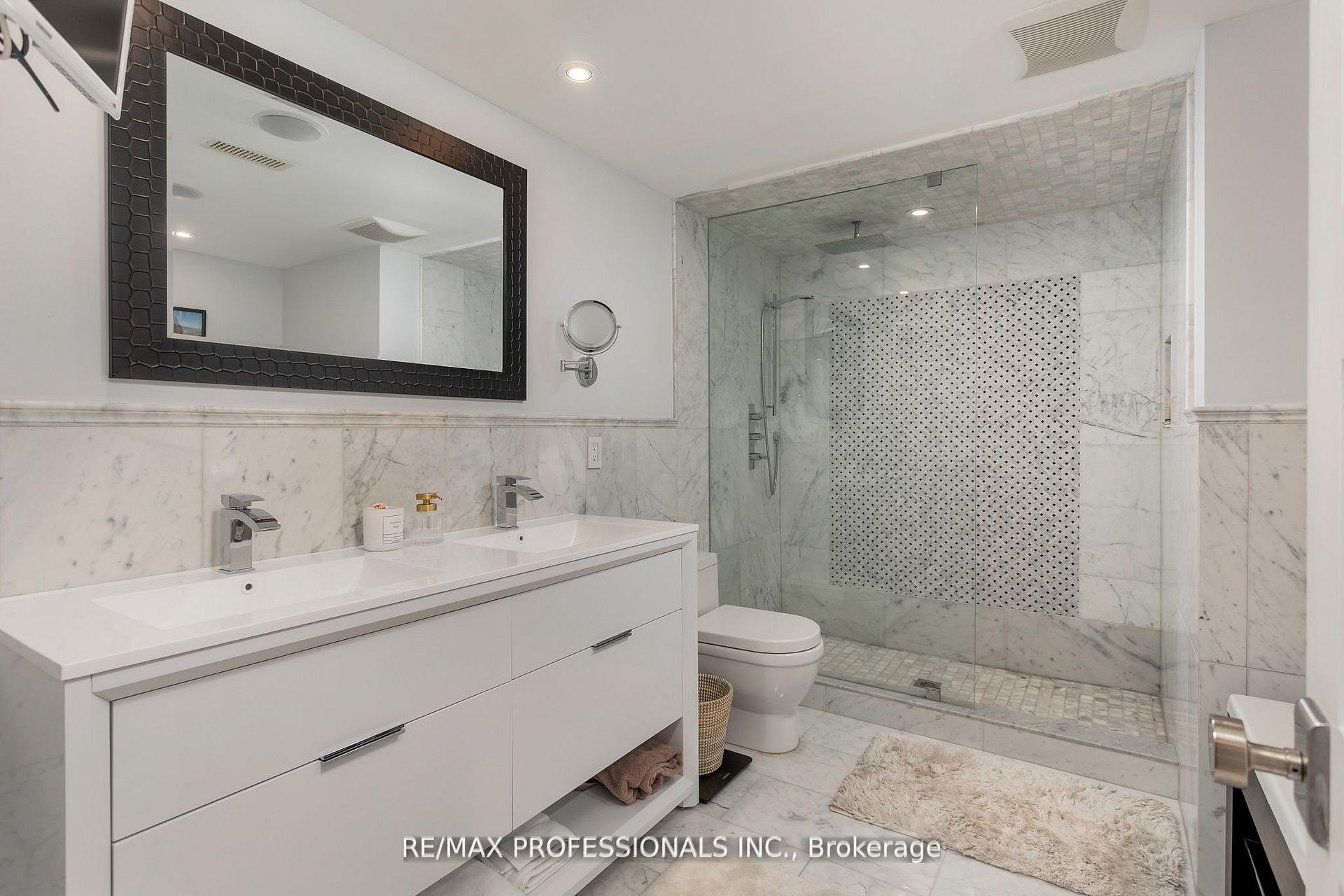 Photo 34 of Unit 304, 71 Old Mill Road, Etobicoke, Kingsway South — HOMEH