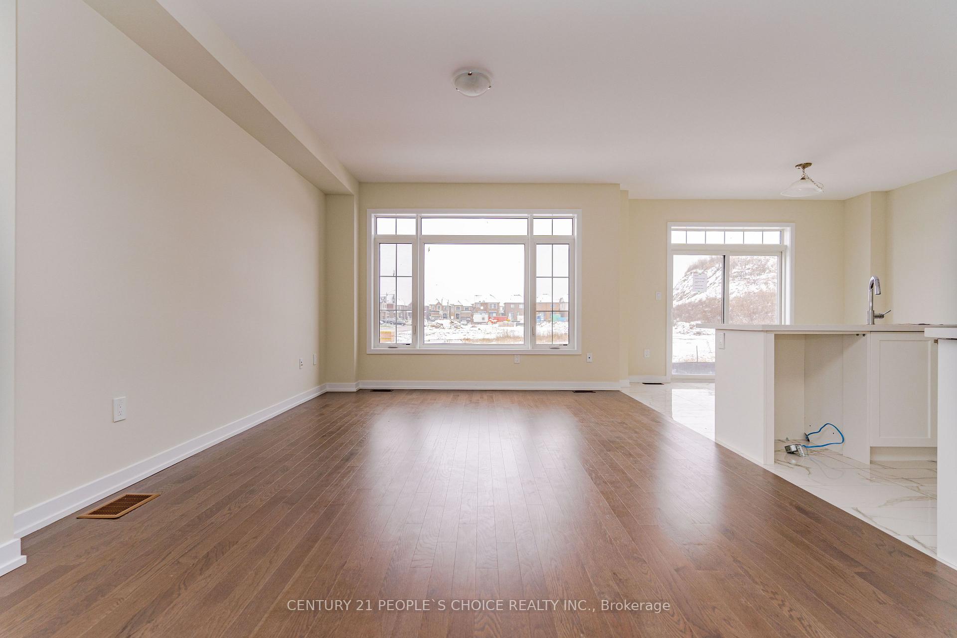 Photo 10 of 31 Garland Avenue, Cambridge, Clemens Mills/Saginaw — HOMEH
