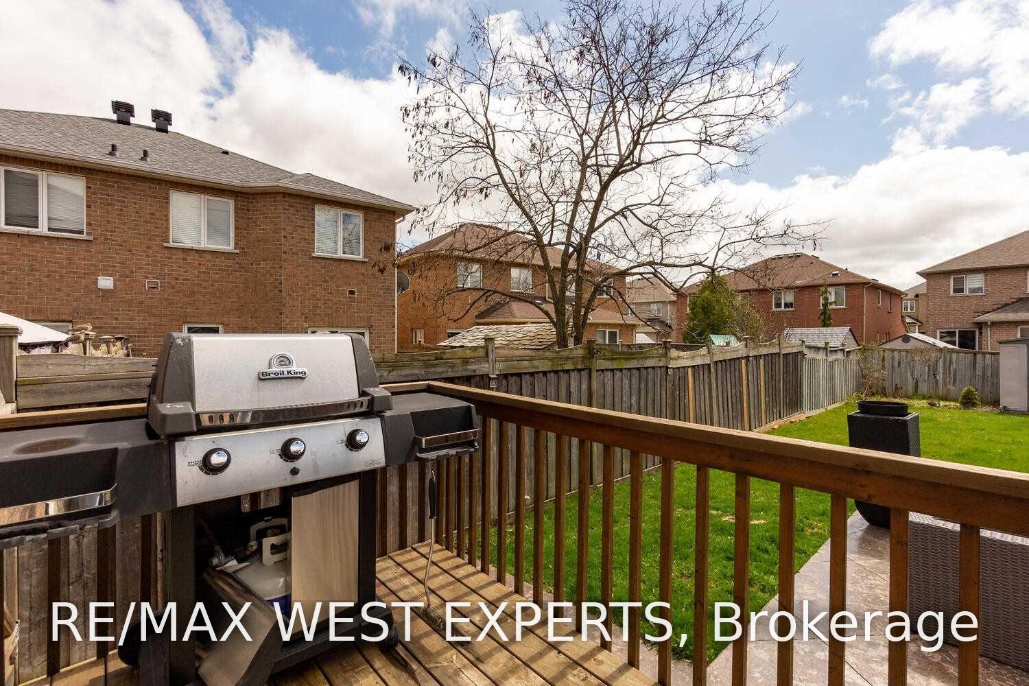Photo 35 of 18 Forest Gate Avenue, Caledon, Bolton North — HOMEH