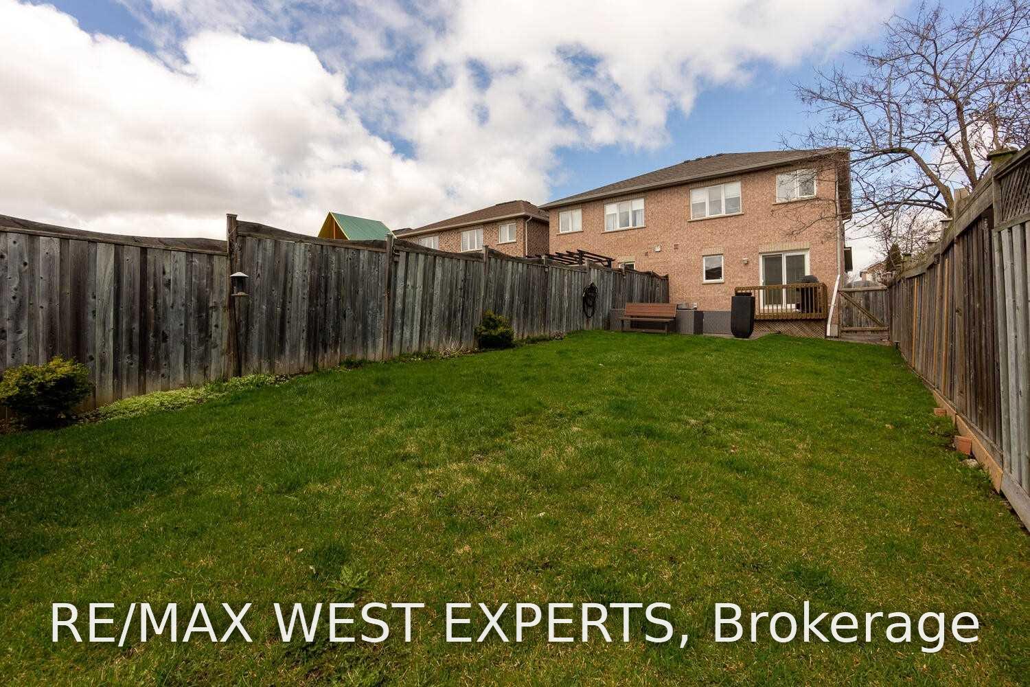 Photo 36 of 18 Forest Gate Avenue, Caledon, Bolton North — HOMEH