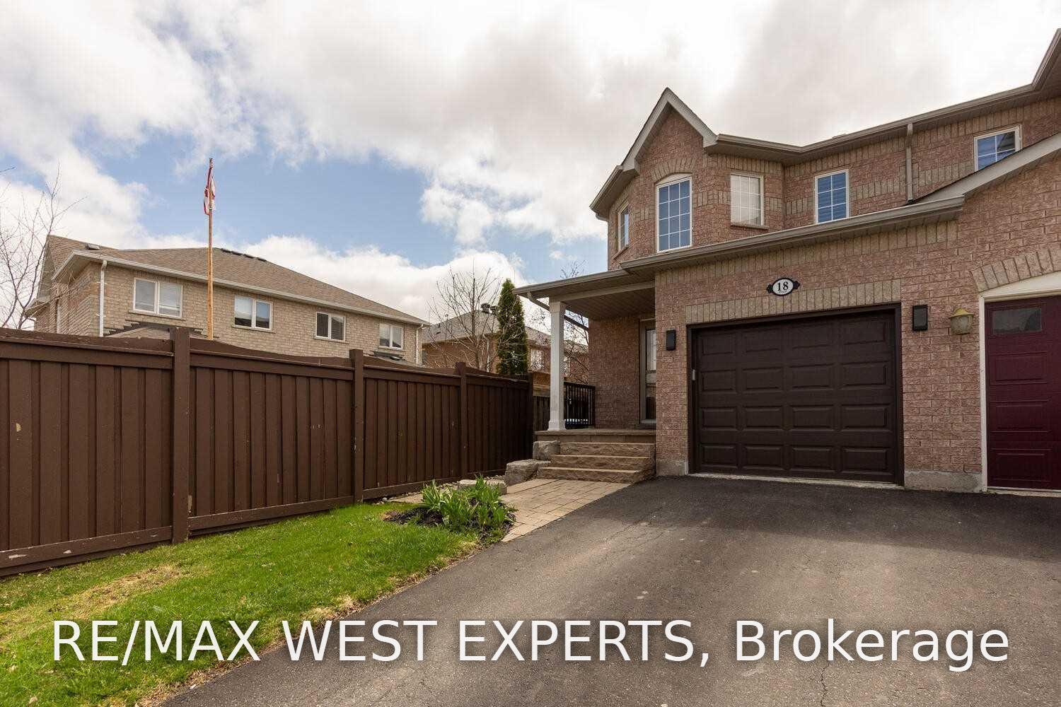 Photo 38 of 18 Forest Gate Avenue, Caledon, Bolton North — HOMEH