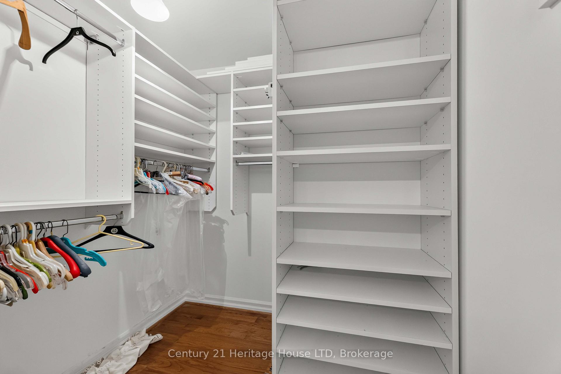 Photo 12 of 6254 Gore Street, Niagara Falls, Stamford — HOMEH