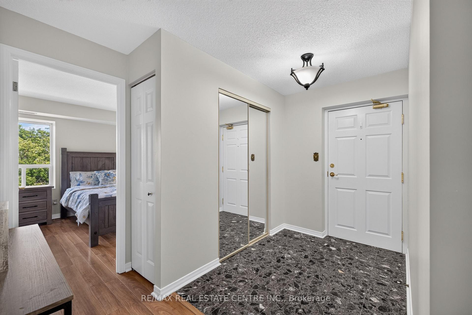 Photo 3 of Unit 602, 281 Bristol Street, Guelph, Junction/Onward Willow — HOMEH