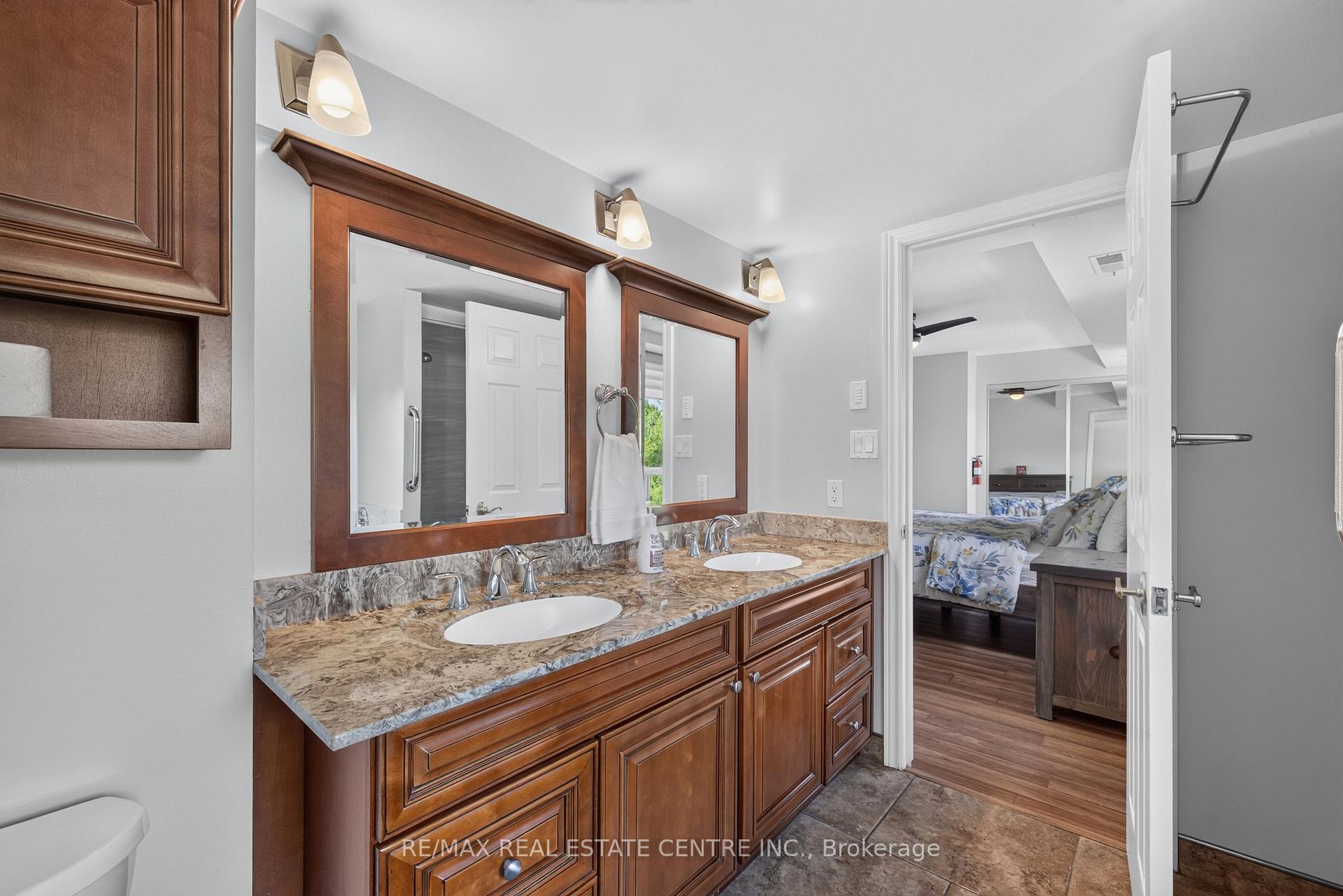Photo 24 of Unit 602, 281 Bristol Street, Guelph, Junction/Onward Willow — HOMEH