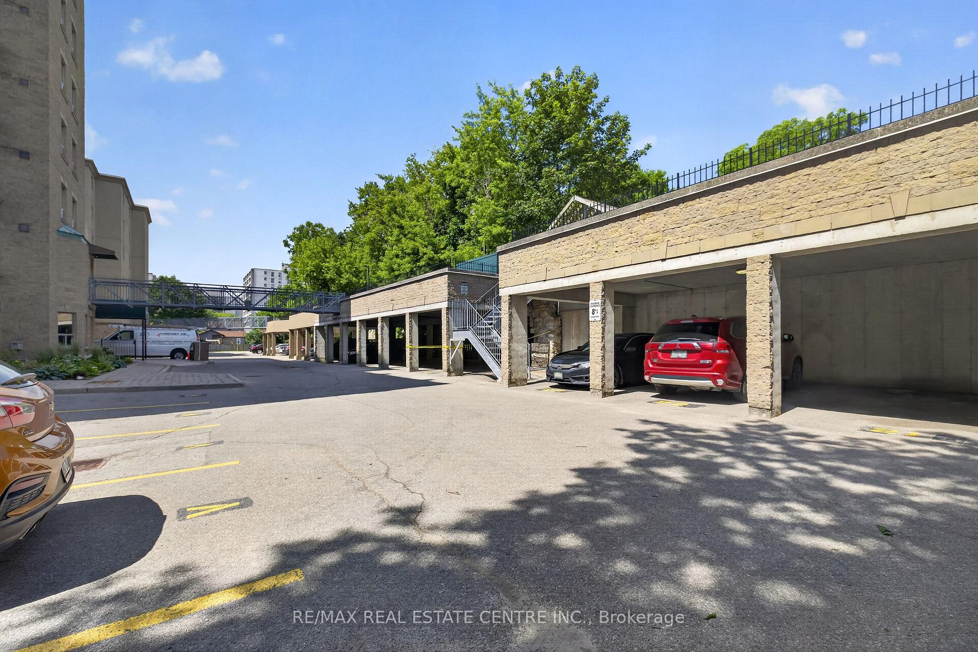 Photo 37 of Unit 602, 281 Bristol Street, Guelph, Junction/Onward Willow — HOMEH