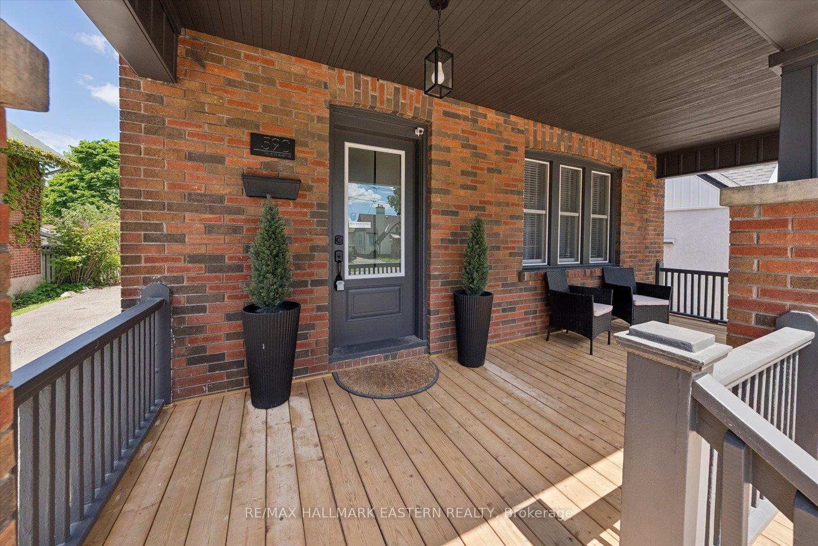 Photo 2 of 590 Douglas Avenue, Peterborough, Town Ward 3 — HOMEH