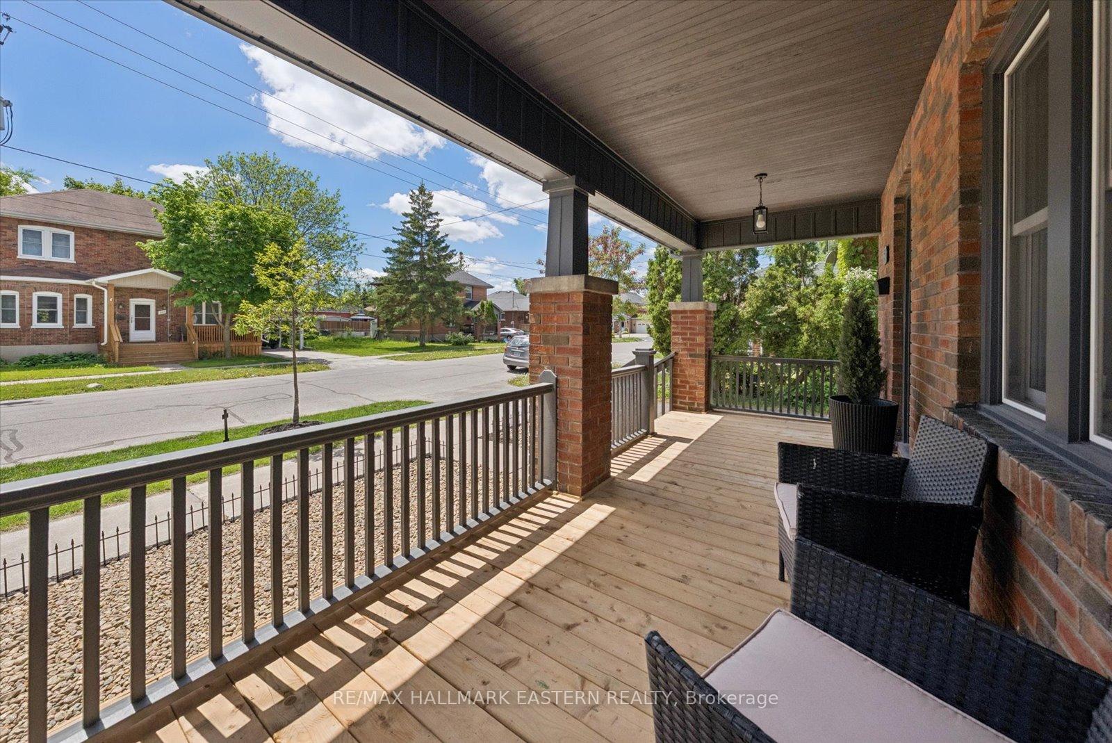 Photo 3 of 590 Douglas Avenue, Peterborough, Town Ward 3 — HOMEH