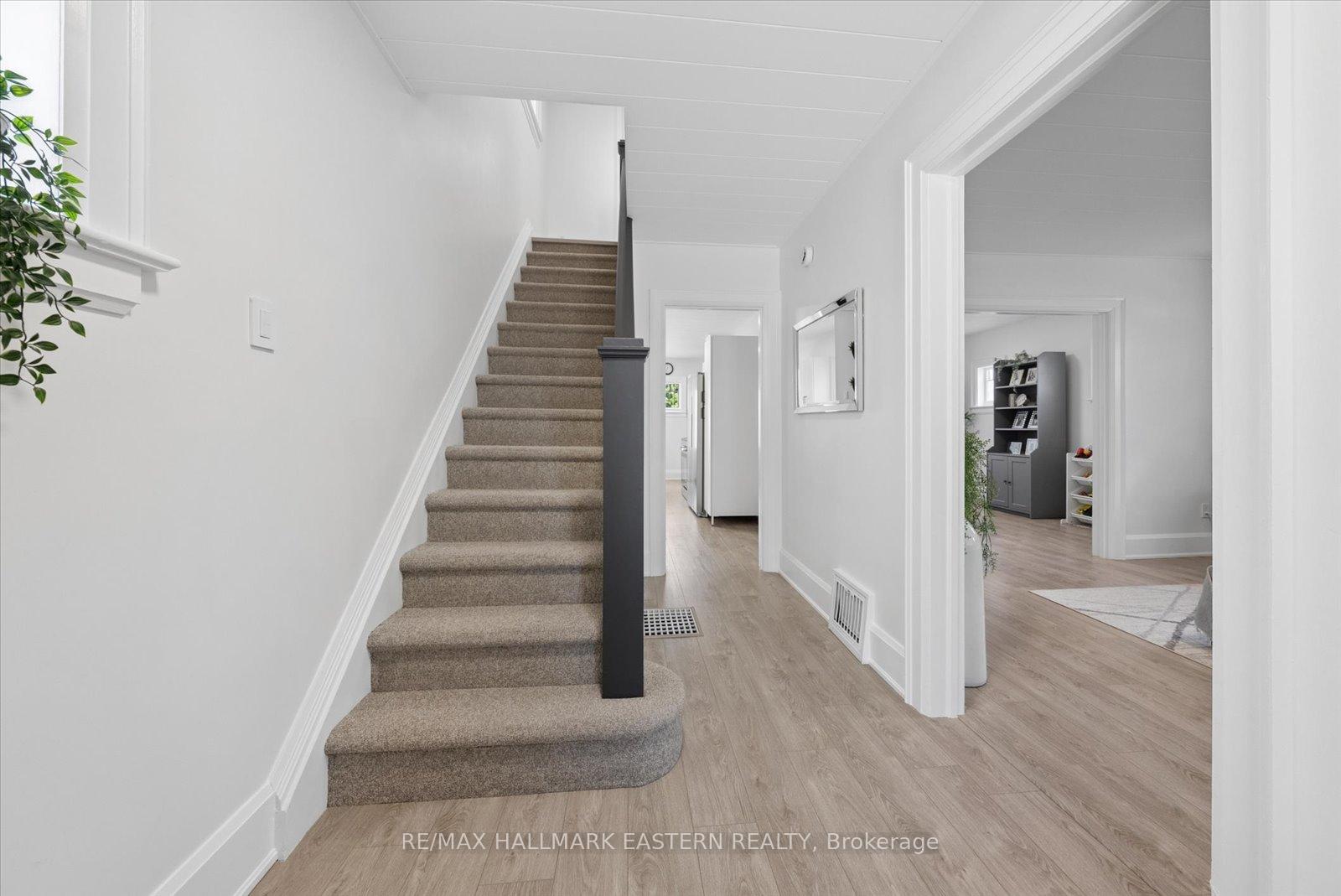Photo 12 of 590 Douglas Avenue, Peterborough, Town Ward 3 — HOMEH
