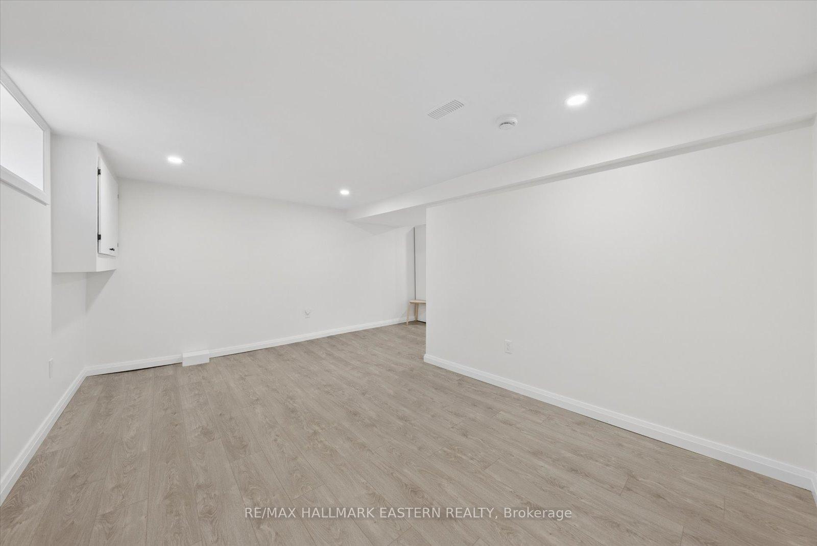 Photo 22 of 590 Douglas Avenue, Peterborough, Town Ward 3 — HOMEH