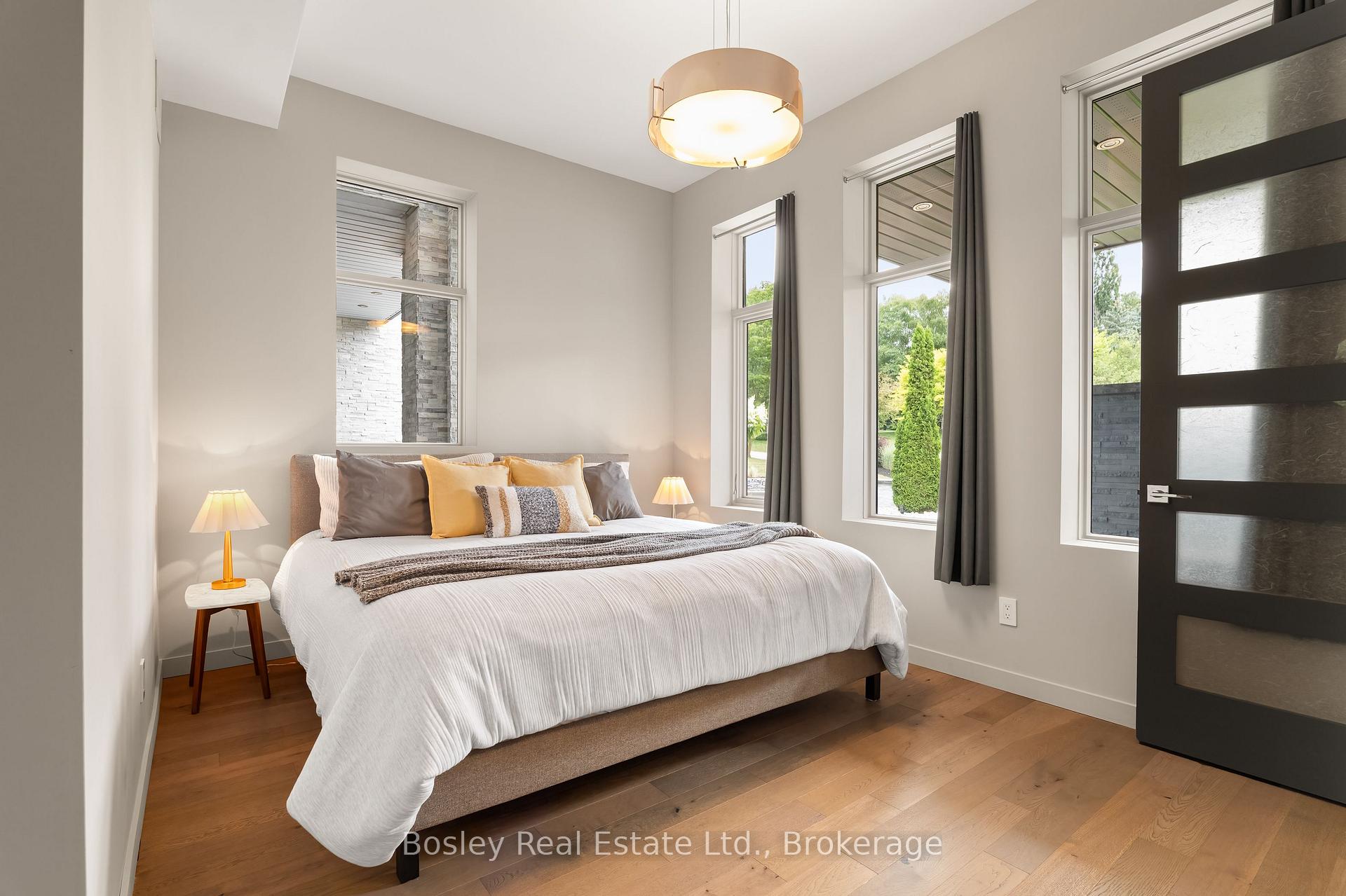 Photo 19 of 29 Tallwood Drive, Woolwich — HOMEH