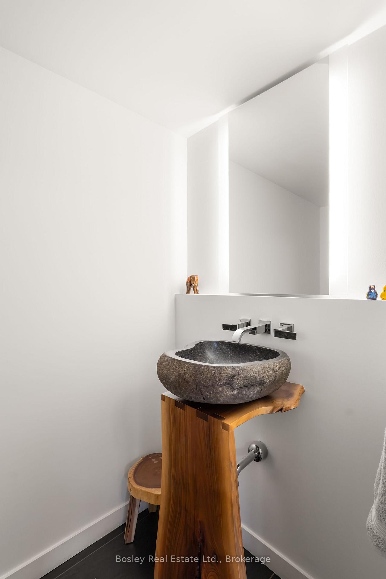 Photo 22 of 29 Tallwood Drive, Woolwich — HOMEH