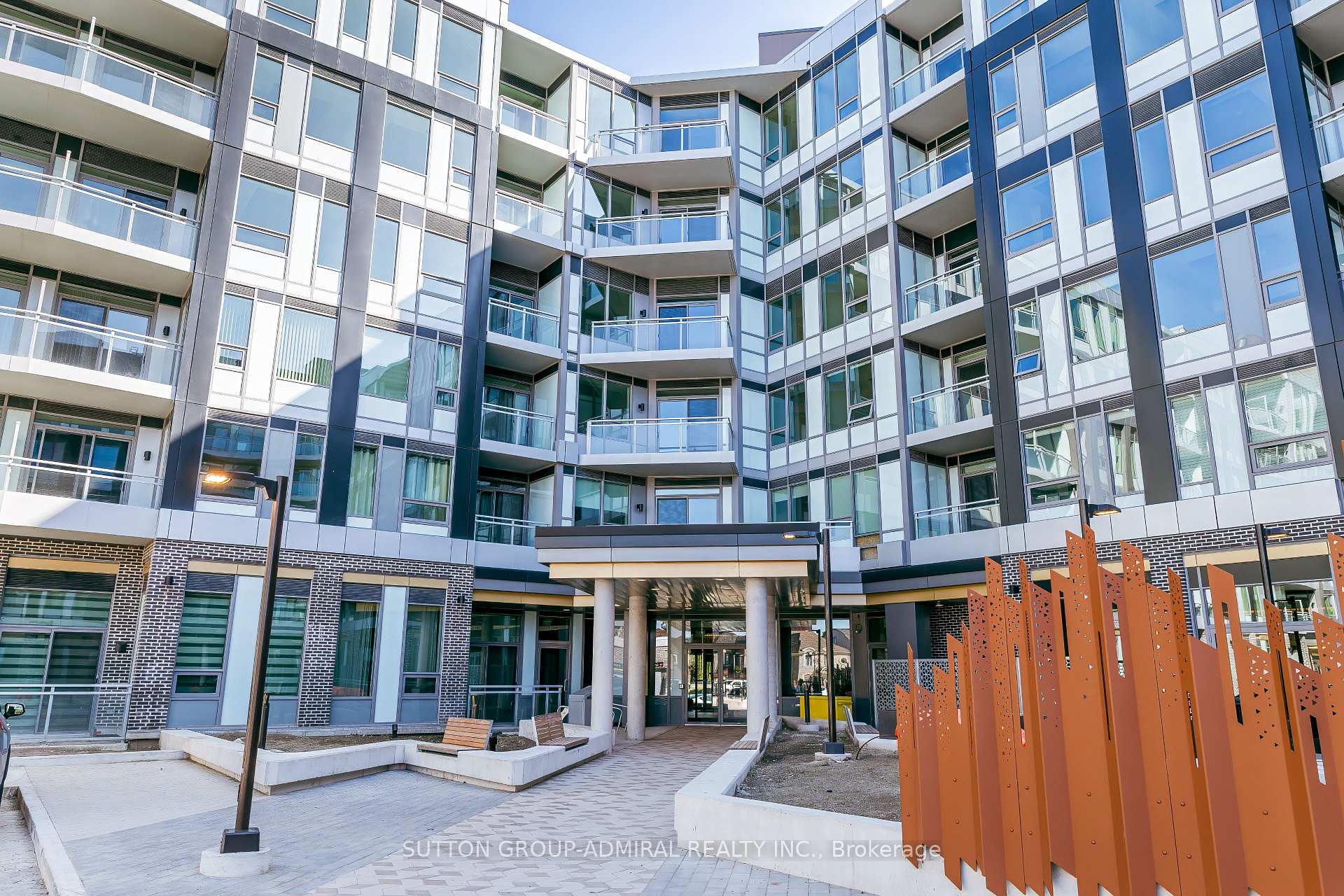 Photo of Unit 537, 2501 Saw Whet Boulevard