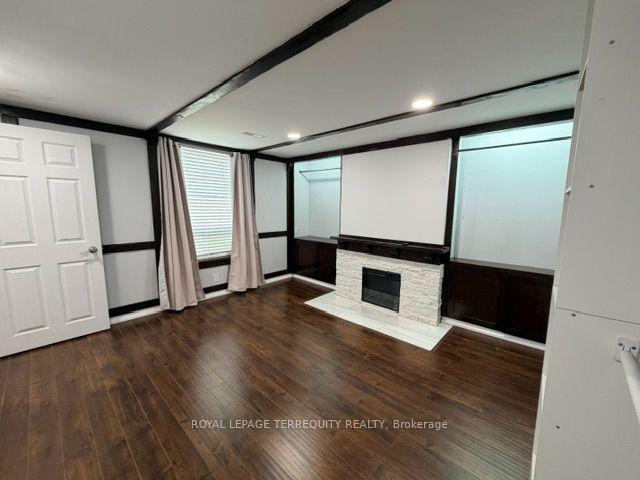 Photo 2 of Unit Bsmt, 869 Marinet Crescent, Pickering, West Shore — HOMEH