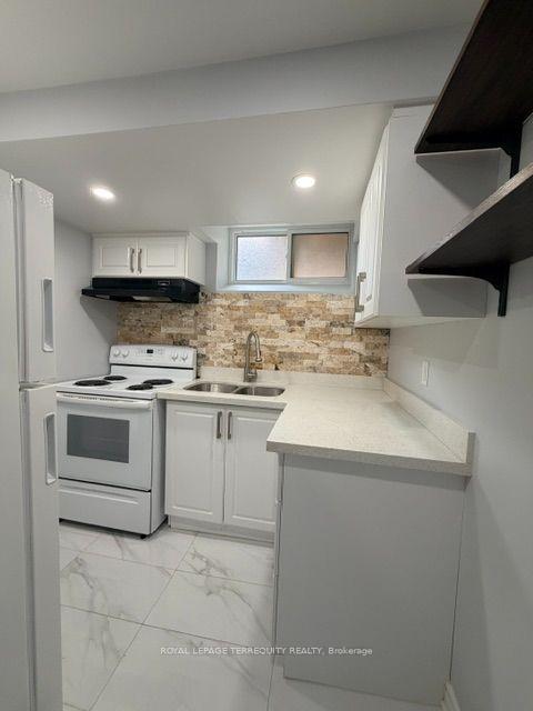 Photo 9 of Unit Bsmt, 869 Marinet Crescent, Pickering, West Shore — HOMEH