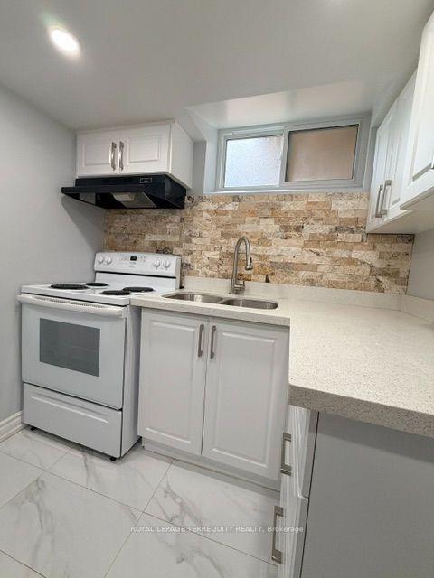 Photo 10 of Unit Bsmt, 869 Marinet Crescent, Pickering, West Shore — HOMEH