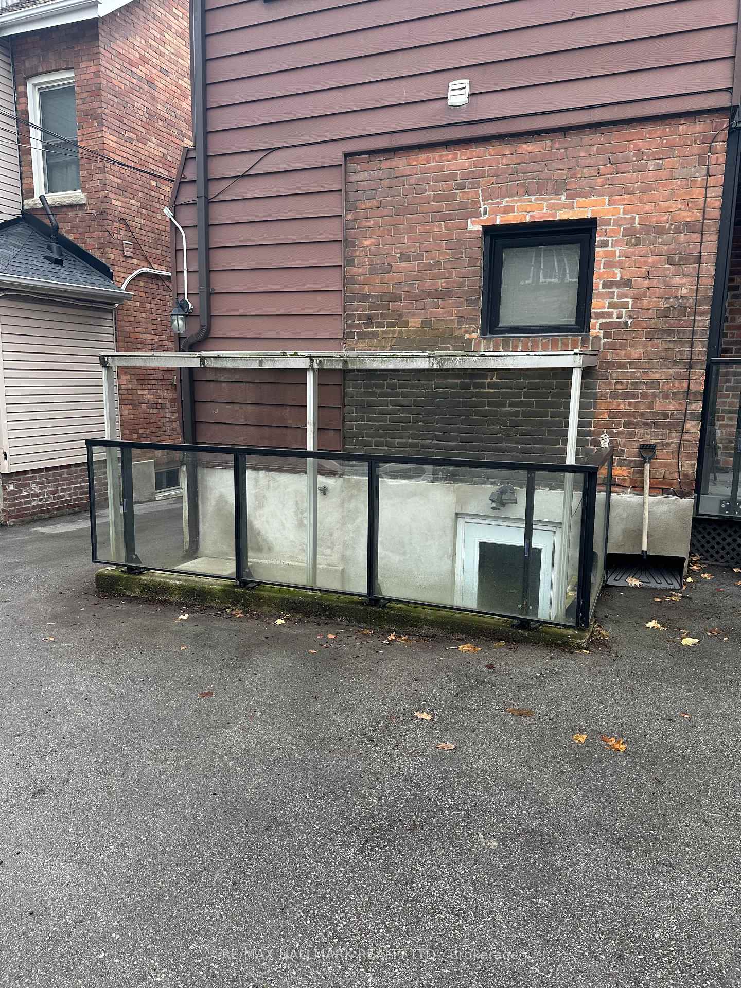 Photo 10 of Unit Lower, 14 Rosemount Avenue, Toronto, Wychwood — HOMEH