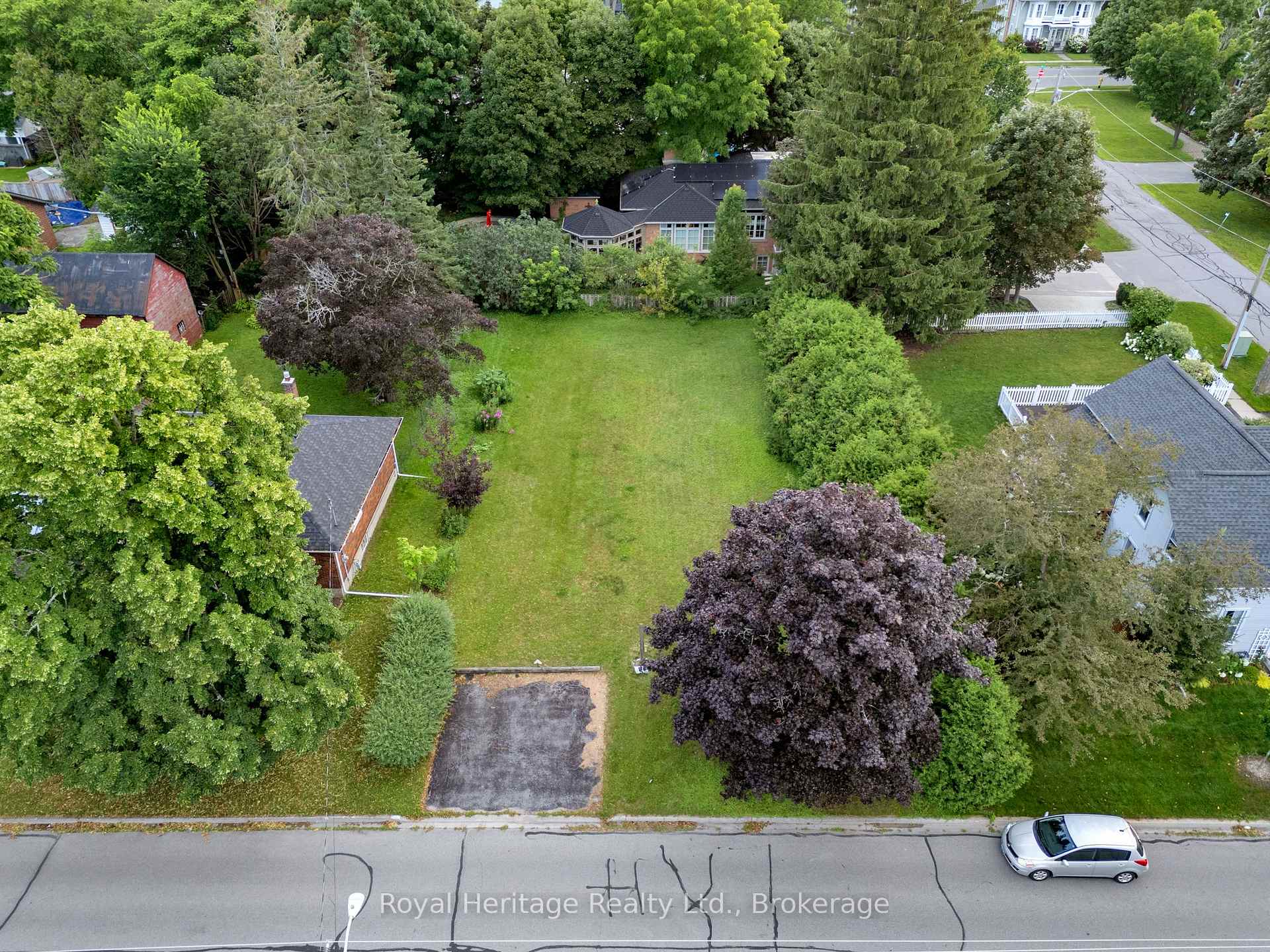 Photo 1 of 172 Beaver Street S, Clarington, Newcastle — HOMEH