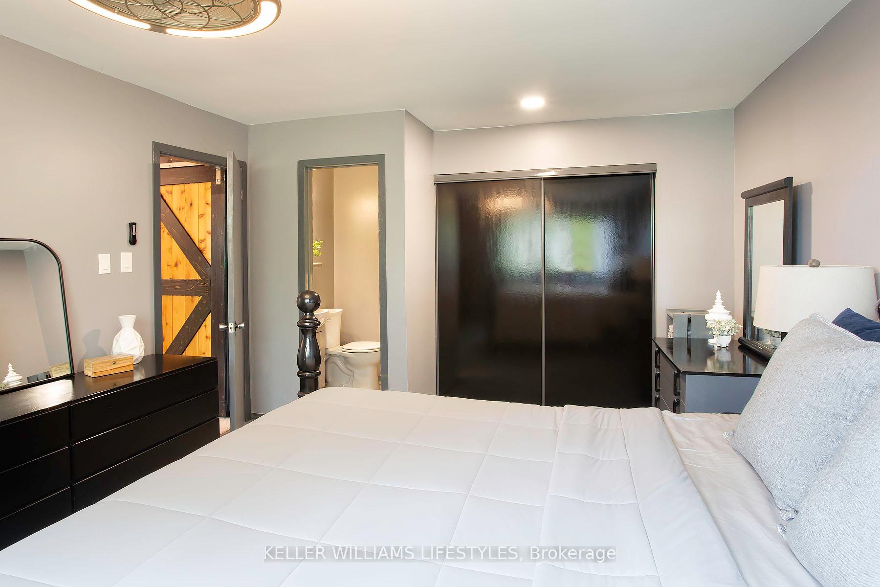 Photo 17 of 373 Blackacres Boulevard, London, North F — HOMEH